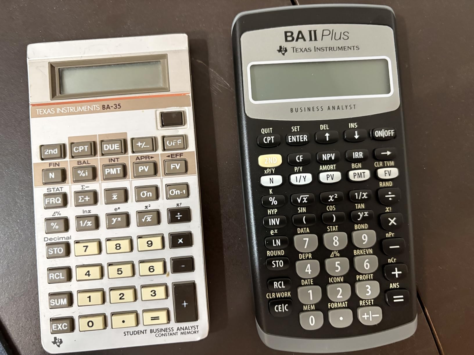 Texas Instruments IIBAPL/TBL/1L1 BA II Plus Financial Calculator, Black, small customer photo 1