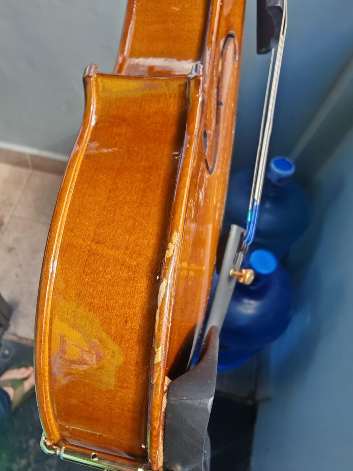 Cremona SV-175 4/4 Premier Student Violin Outfit - Solid Spruce Top, Maple Back, Ebony Fittings, Prelude Strings, Case & Bow for Beginner & Advancing Students customer photo 2