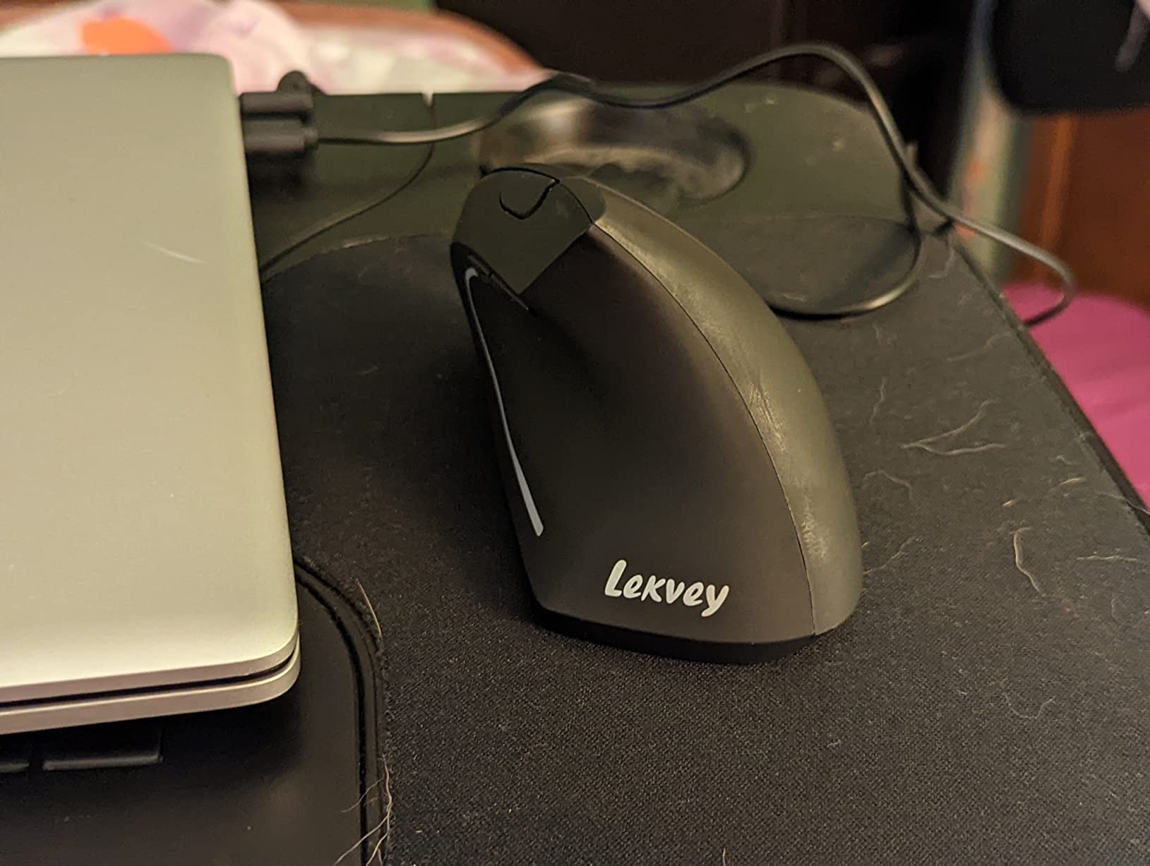 Lekvey Ergonomic Mouse, Rechargeable Vertical Wireless Mouse, Comfort Grip | Long Battery Life, USB-C Charging, Quiet Click, Carpal Tunnel Support, 2.4G Wireless, 3DPI 800/1200/1600, for Laptop, Mac, PC customer photo 1