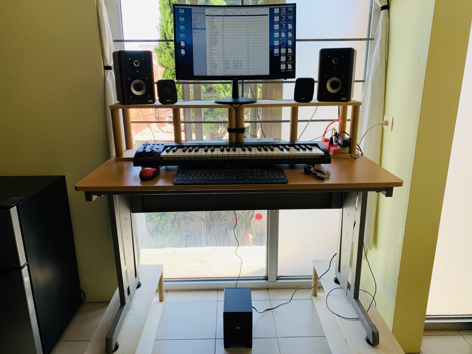 M-AUDIO Keystation 49 MK3 USB MIDI Controller | Synth-Action 49-Key Keyboard, Assignable Controls, Pitch/Mod Wheels, Bundled DAW Recording Software customer photo 1