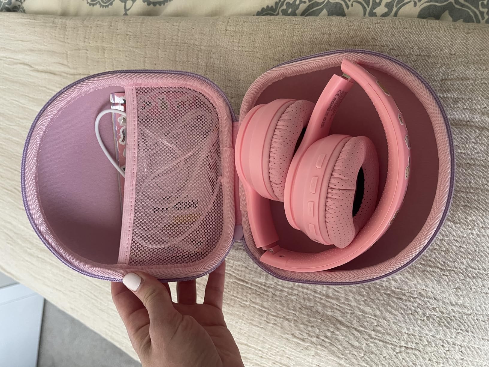 MIDOLA Kids Bluetooth Headphones 68H Play Time, Volume Limit 85/94dB, Foldable Lightweight Wireless Over-Ear Headphone for Kid Toddler Child Pad Tablet, Headsets with Built-in Mic Blue customer photo 1