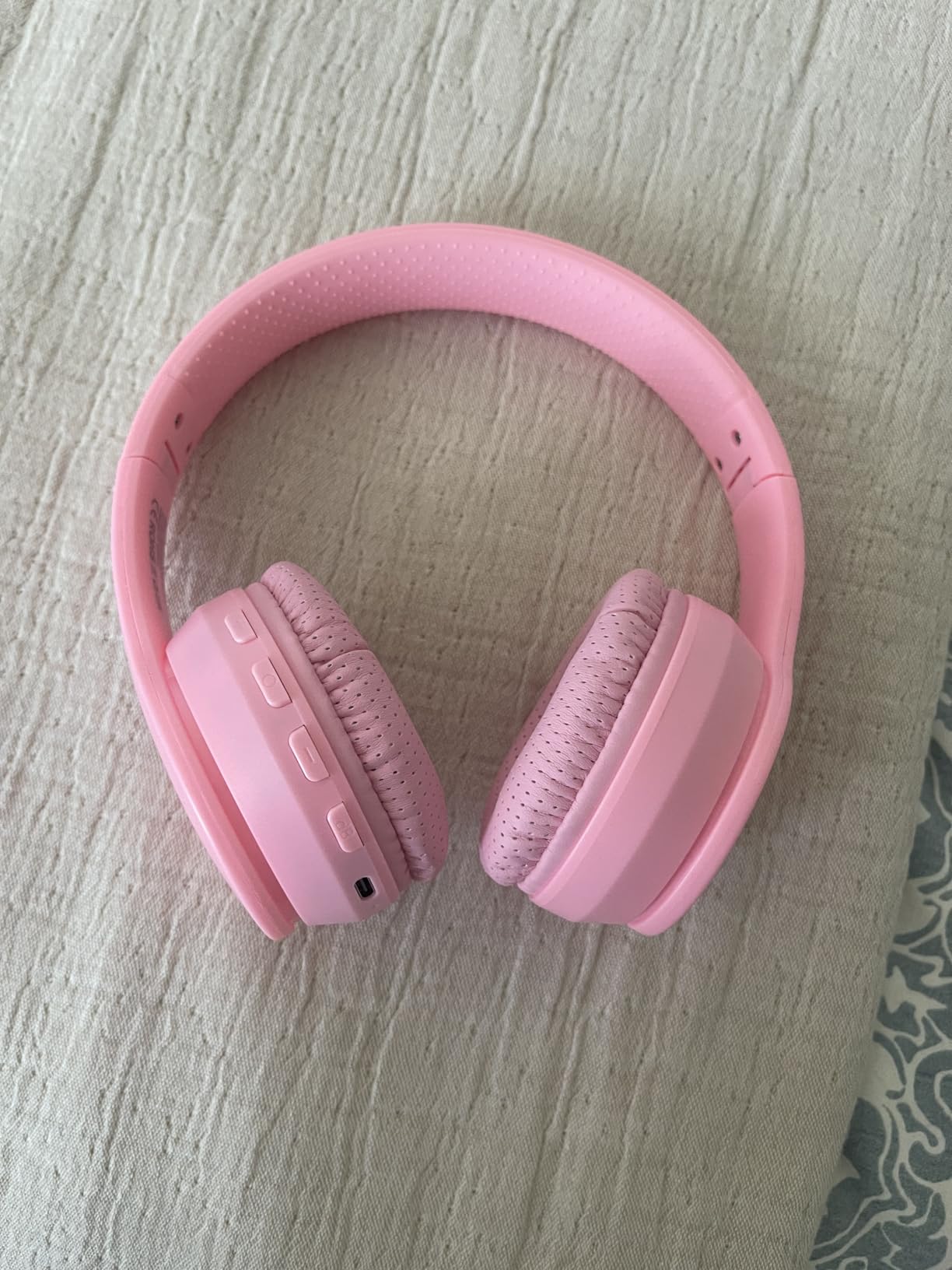 MIDOLA Kids Bluetooth Headphones 68H Play Time, Volume Limit 85/94dB, Foldable Lightweight Wireless Over-Ear Headphone for Kid Toddler Child Pad Tablet, Headsets with Built-in Mic Blue customer photo 2