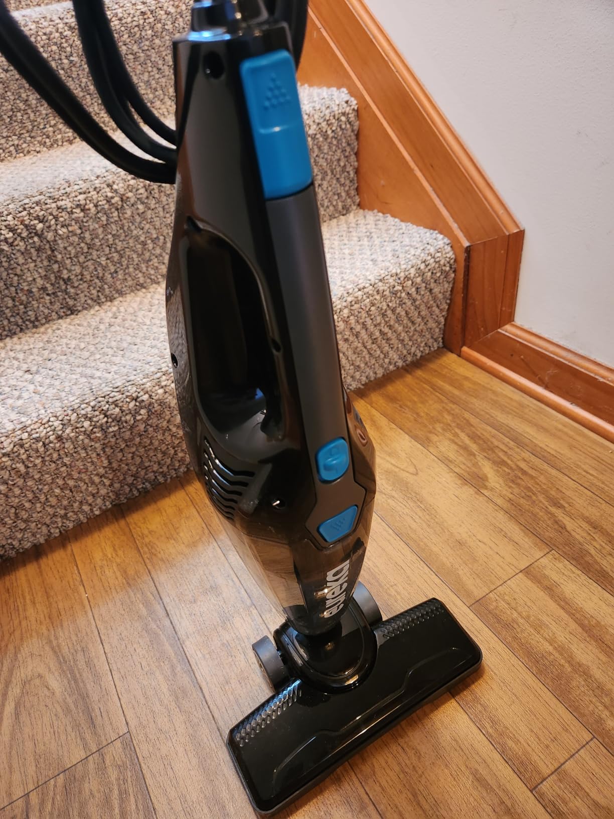 Eureka NES215A Blaze 3-in-1 Swivel Handheld & Stick Vacuum Cleaner, Blue customer photo 2