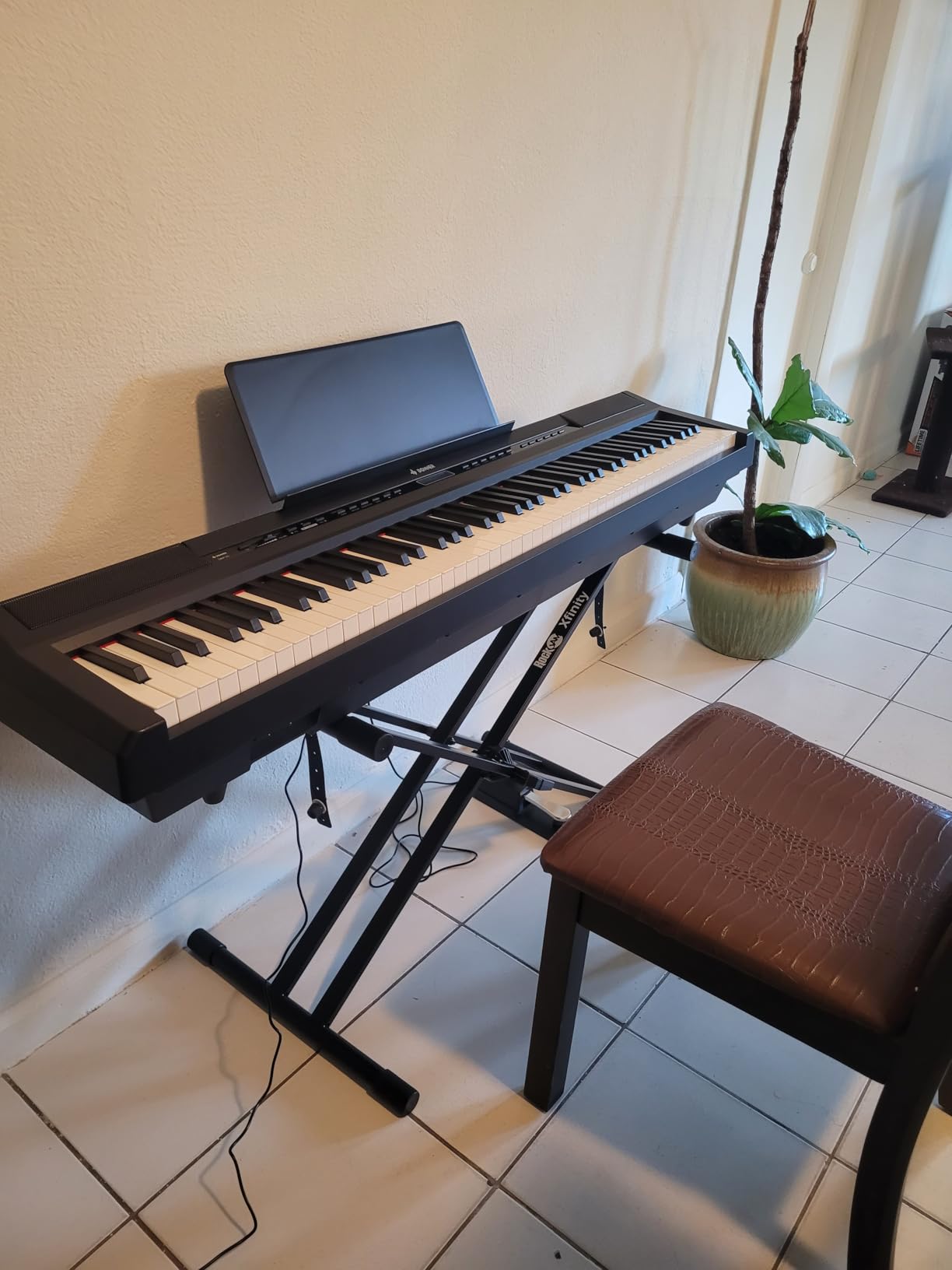 DEP-20 Beginner Digital Piano 88 Key Full Size Weighted Keyboard, Portable Electric Piano with Sustain Pedal, Power Supply customer photo 1
