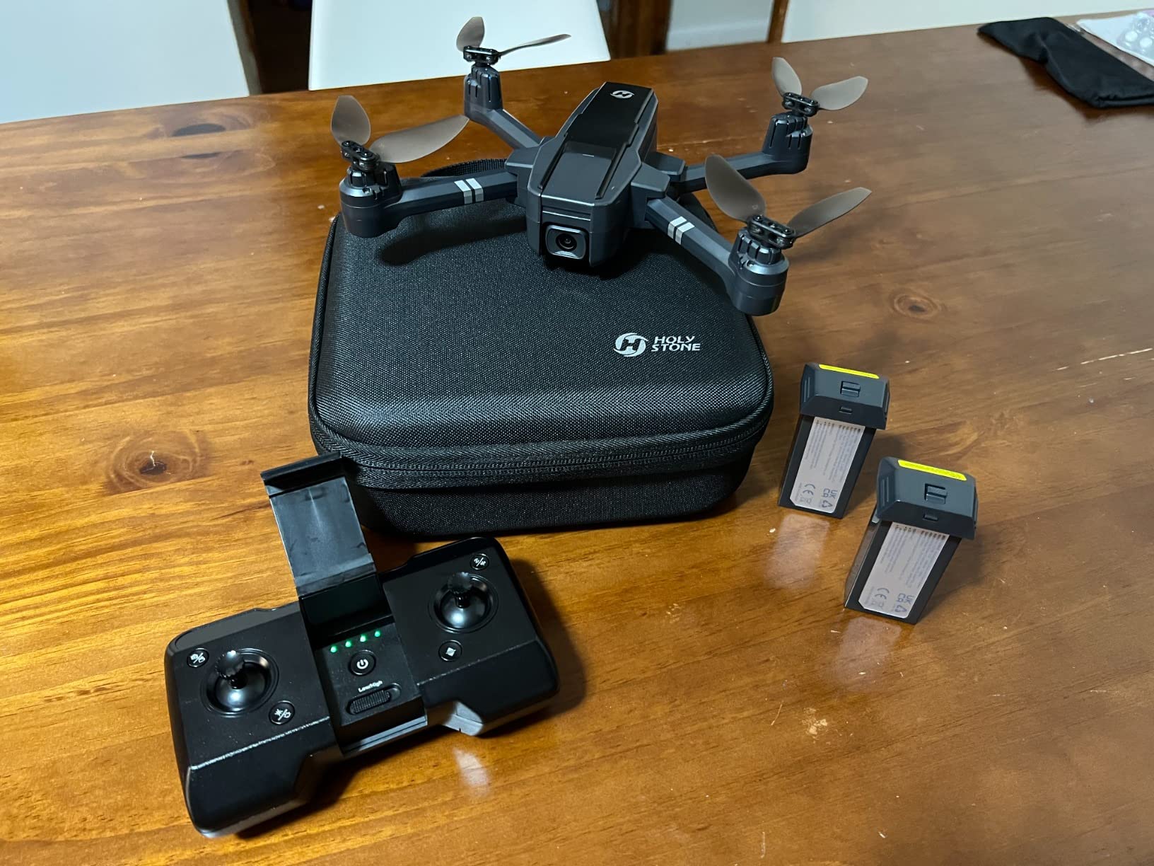 Holy Stone HS440 Foldable FPV Drone with 1080P WiFi Camera for Adult Beginners and Kids; Voice Gesture Control RC Quadcopter with Modular Battery for long flight time, Auto Hover, Carrying Case customer photo 2