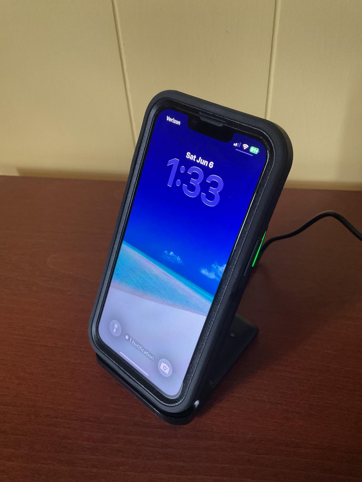 INIU Wireless Charger, 15W Fast Wireless Charging Station with Sleep-Friendly Adaptive Light Compatible with iPhone 17 16 15 14 13 12 Pro Max Samsung Galaxy S25 S24 S23 Note 20 Google etc customer photo 2