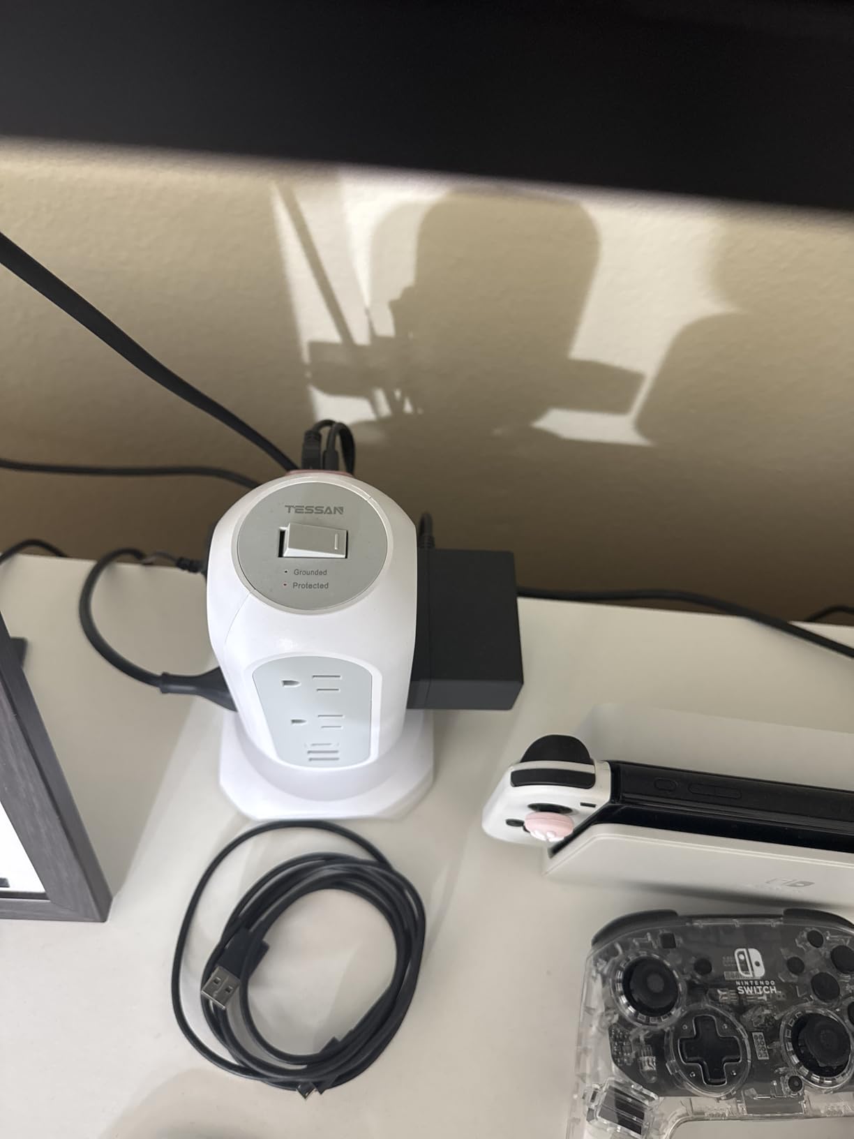 Tower Power Strip Flat Plug with 11 Outlets 3 USB (1 USB C), TESSAN Surge Protector Tower 1625W/13A, 1050J Protection, 6 Feet Extension Cord with Multiple Outlets, Office Desk Supplies, Dorm Essentials customer photo 1