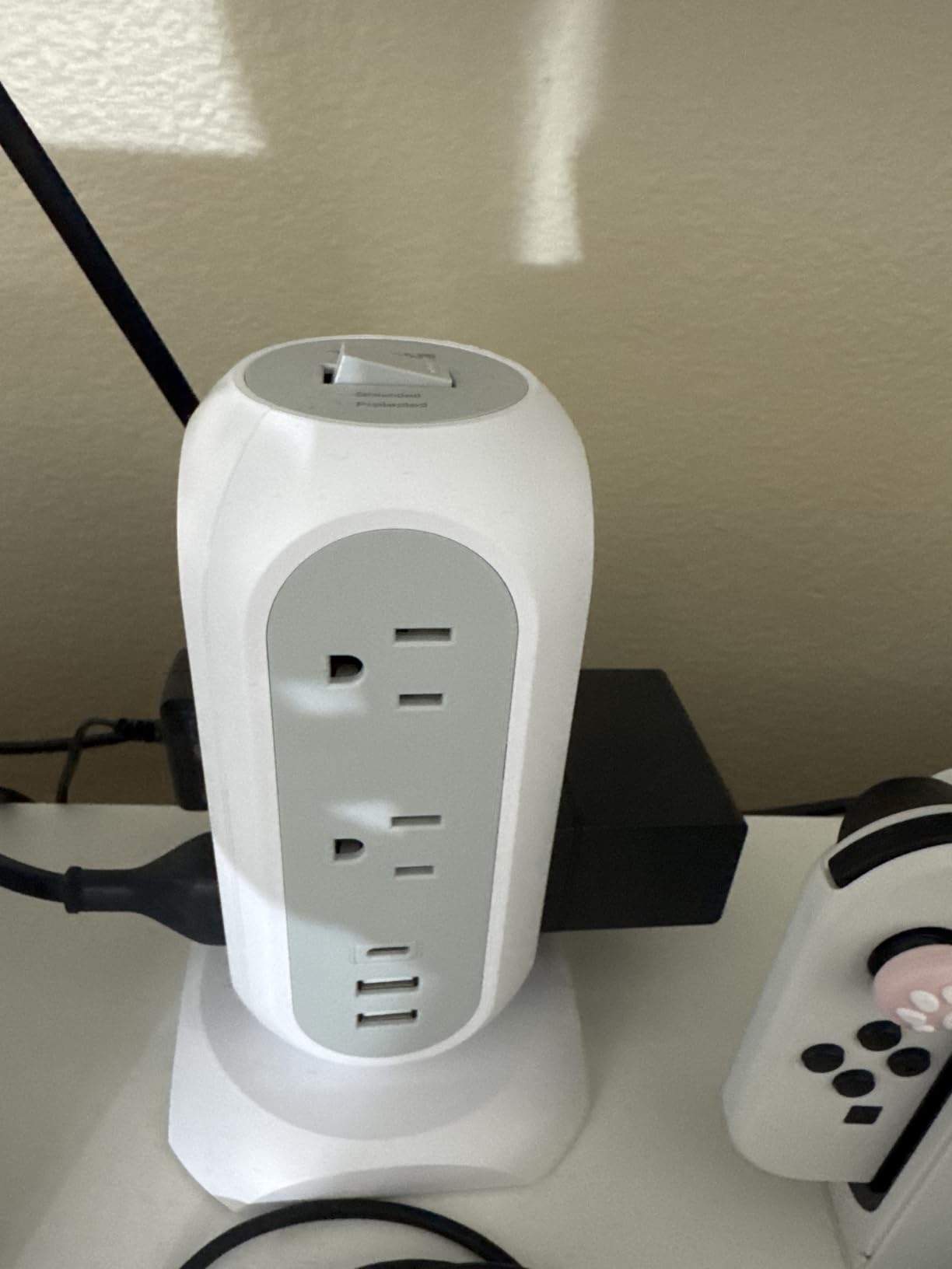 Tower Power Strip Flat Plug with 11 Outlets 3 USB (1 USB C), TESSAN Surge Protector Tower 1625W/13A, 1050J Protection, 6 Feet Extension Cord with Multiple Outlets, Office Desk Supplies, Dorm Essentials customer photo 2