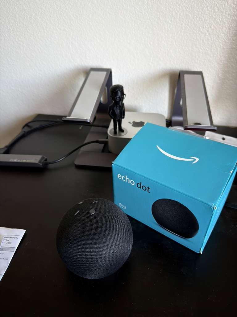 Amazon Echo Dot (newest model) - Vibrant sounding speaker, Designed for Alexa+, Great for bedrooms, dining rooms and offices, Charcoal customer photo 2