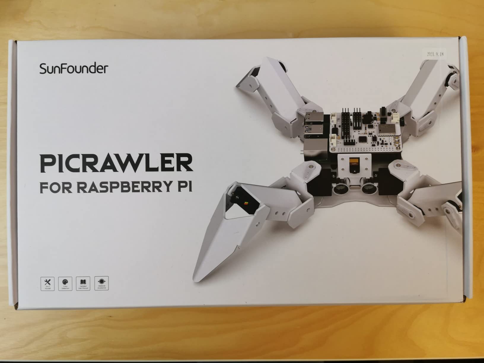 PiCrawler AI Robot Kit for Raspberry Pi 5/4/3B+, Openclaw LLMs ChatGPT/Gemini, Voice & Video Recognition, Python/Scratch customer photo 1