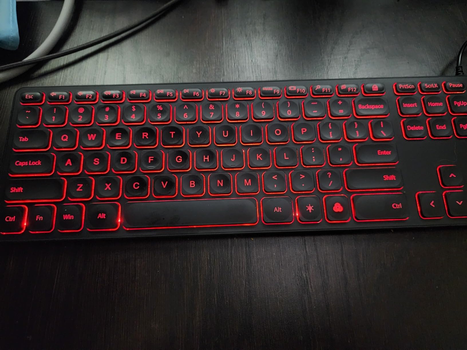 Arteck Backlit USB Wired Full Size Keyboard with Media Hotkey for PC and Laptop customer photo 1