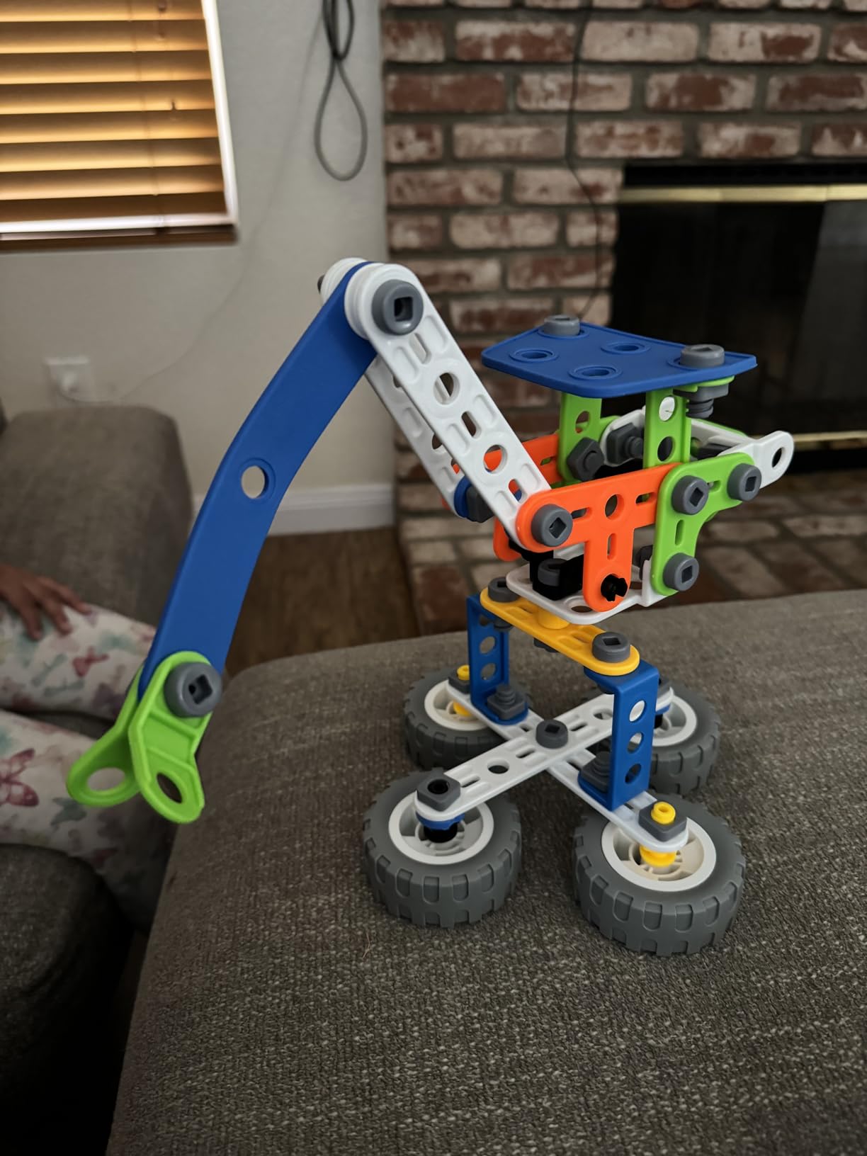 Tsomtto 10 in 1 STEM Toys for 4 5 6 7 8+ Year Old Boy Girl Birthday Gifts | Building Toys Stem Kits Activities for Kids Ages 4-8 5-7 6-8 Educational Learning Boy Toys Age 3-5 4-6 8-10 Engineering Games customer photo 1