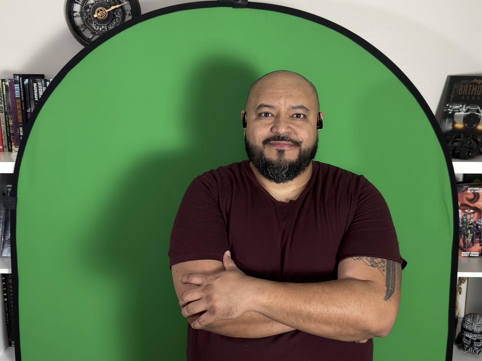 Blue Green Screen Backdrop Double Sided Collapsible Greenscreen Backdrop with Carrying Bag, Portable Pop Up Green Screen Background for Streaming Webcam 39.4 * 59.1