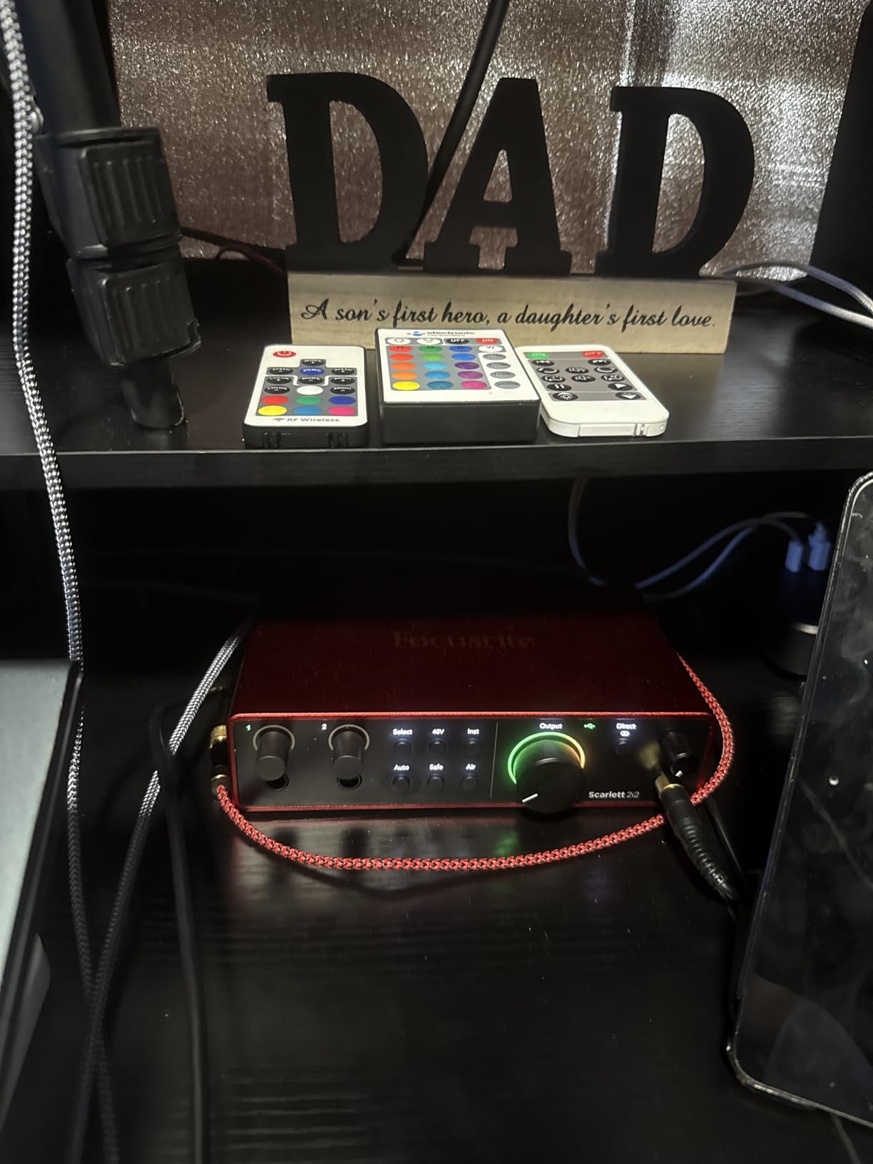 Focusrite Scarlett 2i2 4th Gen USB Audio Interface for Recording, Songwriting, Streaming and Podcasting - High-Fidelity, Studio Quality Recording, and All the Software You Need to Record customer photo 1