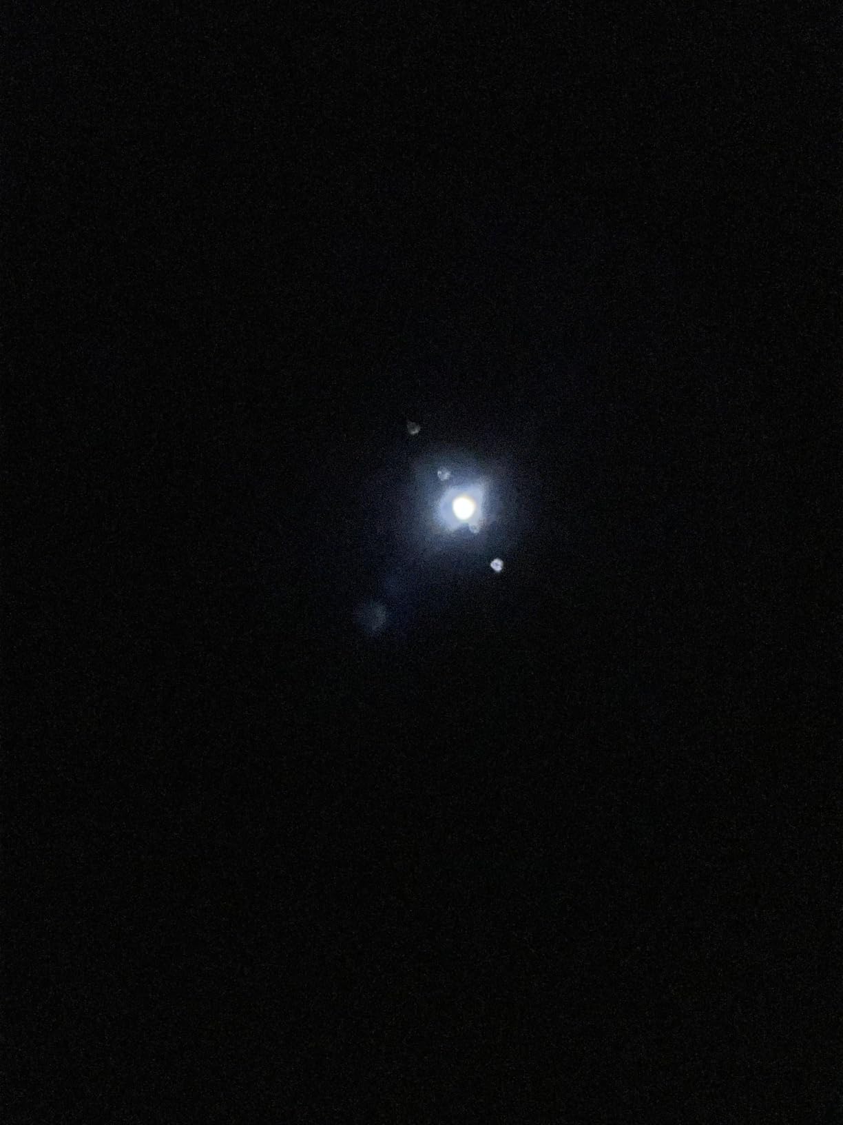 Celestron StarSense Explorer 130AZ App-Enabled Telescope - 130mm Tabletop Dobsonian with Smartphone Dock & StarSense App - iPhone & Android Compatible - Easy-to-Use for Beginners customer photo 2
