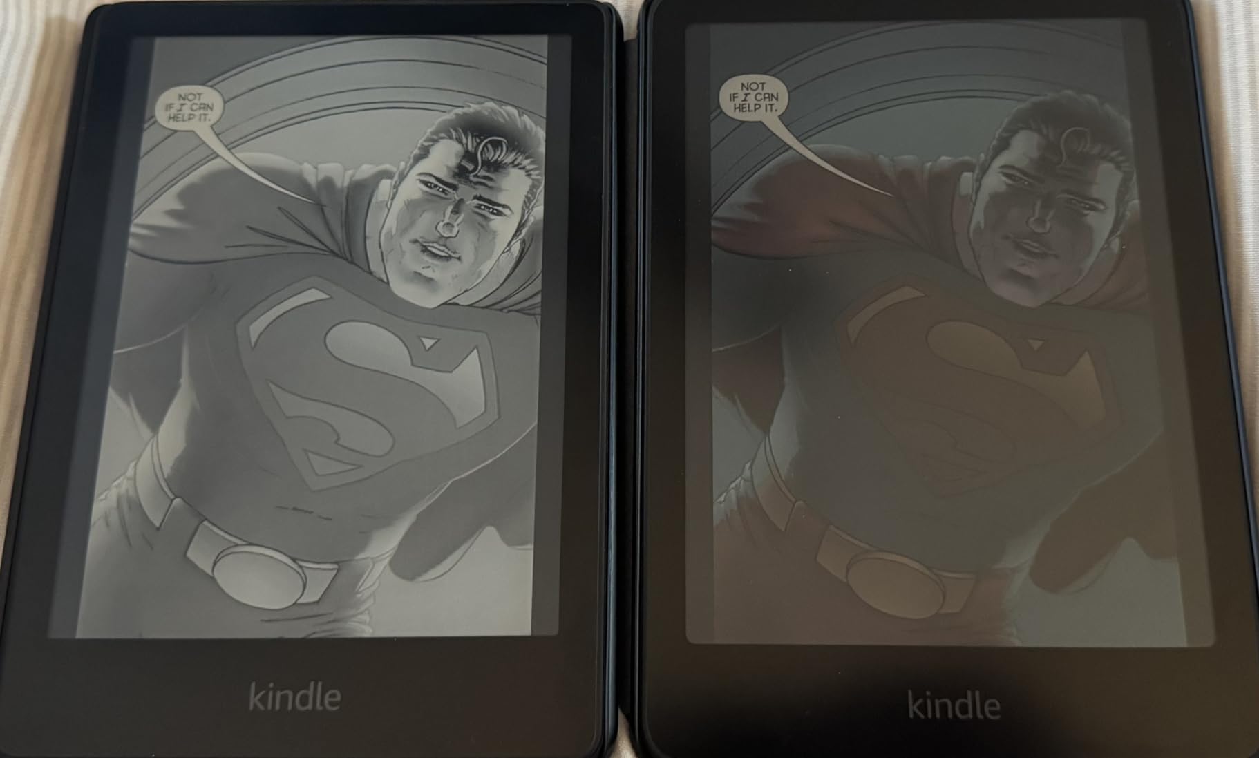 Amazon Kindle Colorsoft 16 GB (newest model) - With color display that brings covers and content to life, now highlight in color - No Ads - Black customer photo 2