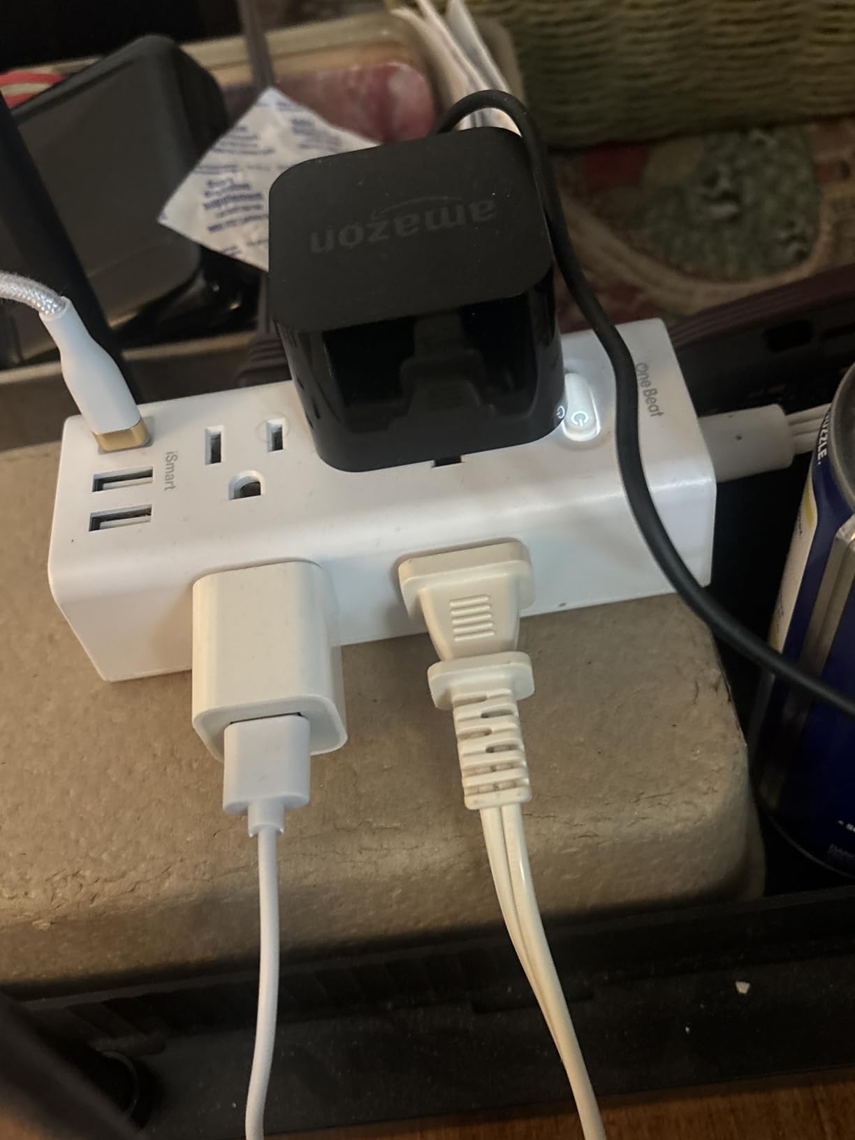 One Beat 10Ft Extension Cord with Multiple Outlets, Flat Plug Power Strip Surge Protector with 10 Ft Long Cord, 6 Outlet 4 USB Ports (2USB C), Multi Outlet Wall Plug for Travel, College, Dorm Essentials customer photo 1