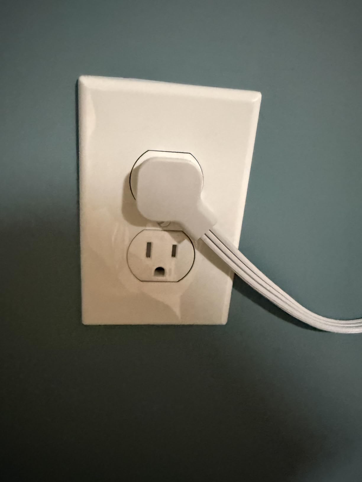 One Beat 10Ft Extension Cord with Multiple Outlets, Flat Plug Power Strip Surge Protector with 10 Ft Long Cord, 6 Outlet 4 USB Ports (2USB C), Multi Outlet Wall Plug for Travel, College, Dorm Essentials customer photo 2
