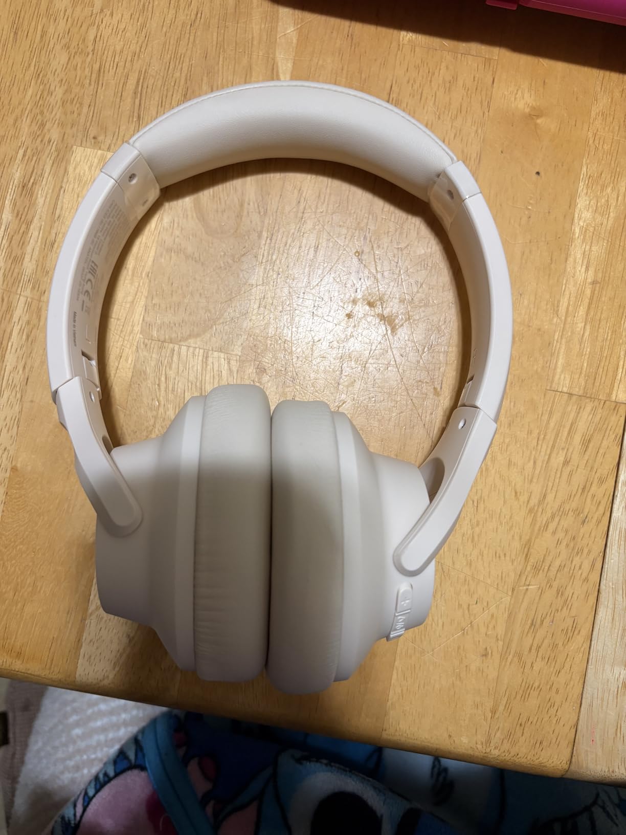 Soundcore by Anker Q20i Hybrid Active Noise Cancelling Headphones, Wireless Over-Ear Bluetooth, 40H Long ANC Playtime, Hi-Res Audio, Big Bass, Customize via an App, Transparency Mode (White) customer photo 2