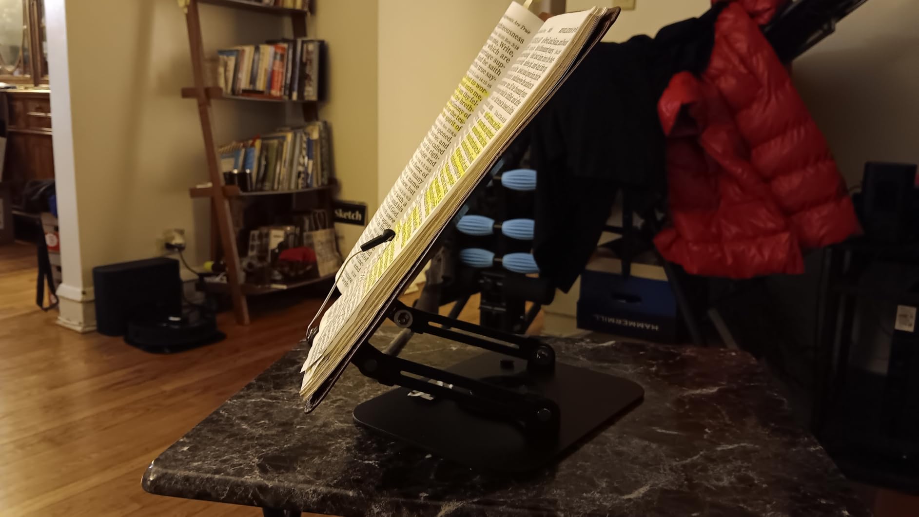 Viozon Book Stand for Reading,Book Holder, Height&Angle Adjustable, 360° Rotating Base, Foldable and Portable, Lightweight for Office, Kitchen, School Textbook, Recipe, Magazine,Kindle,Tablet DW customer photo 2