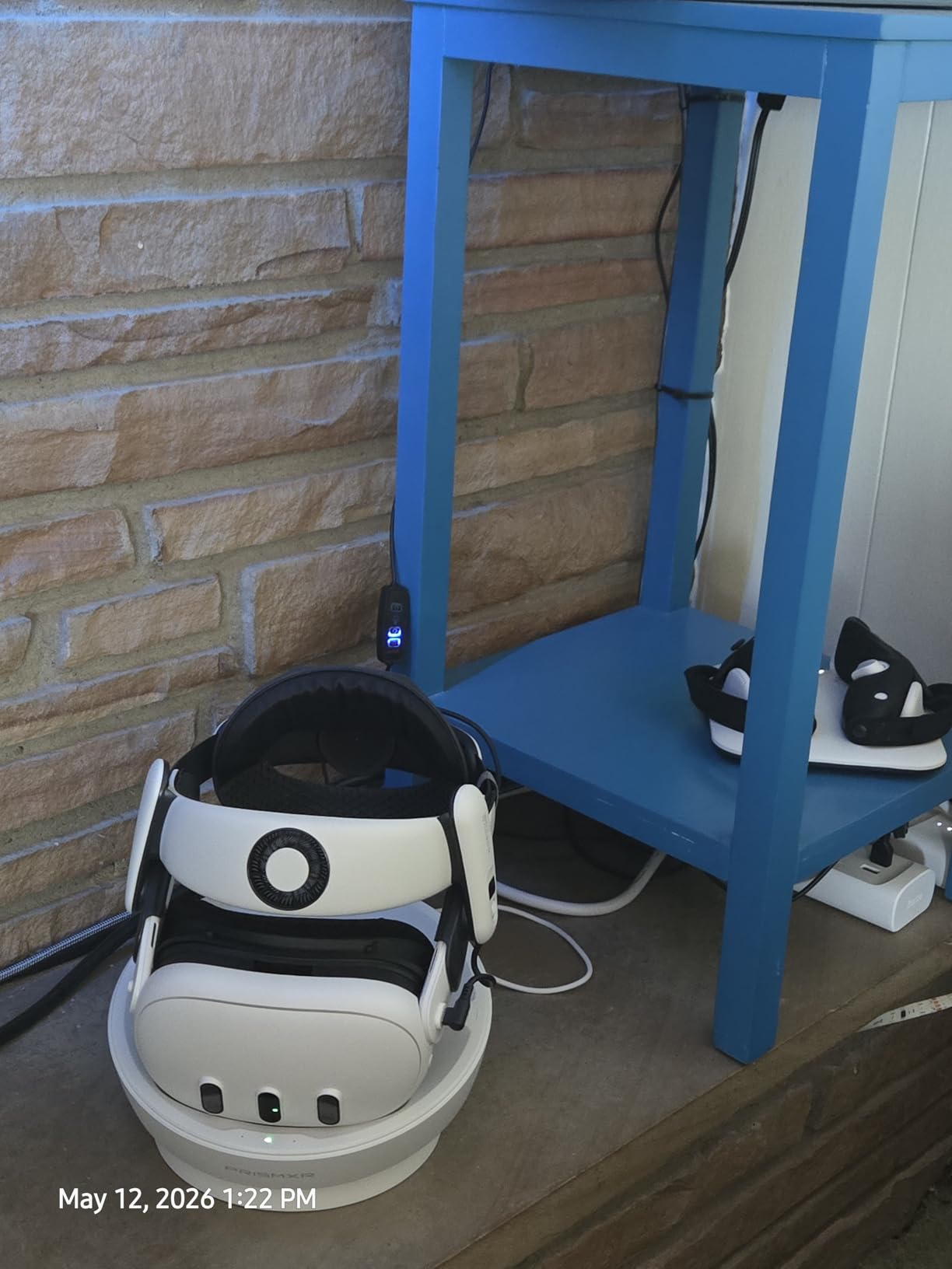 Meta Quest 3 512GB | Virtual Reality Headset Without Wires (Renewed Premium) customer photo 1