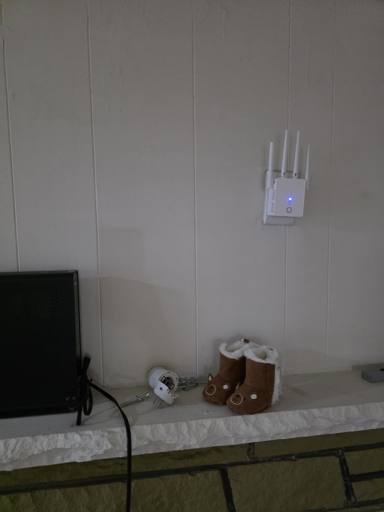 WiFi Extender, 2026 Fastest WiFi Booster 1200Mbps Dual Band (5GHz/2.4GHz) WiFi Extenders Signal Booster for Home, WiFi Repeater with Ethernet Port Covers up to 15999sq.ft and 105+ Devices customer photo 2
