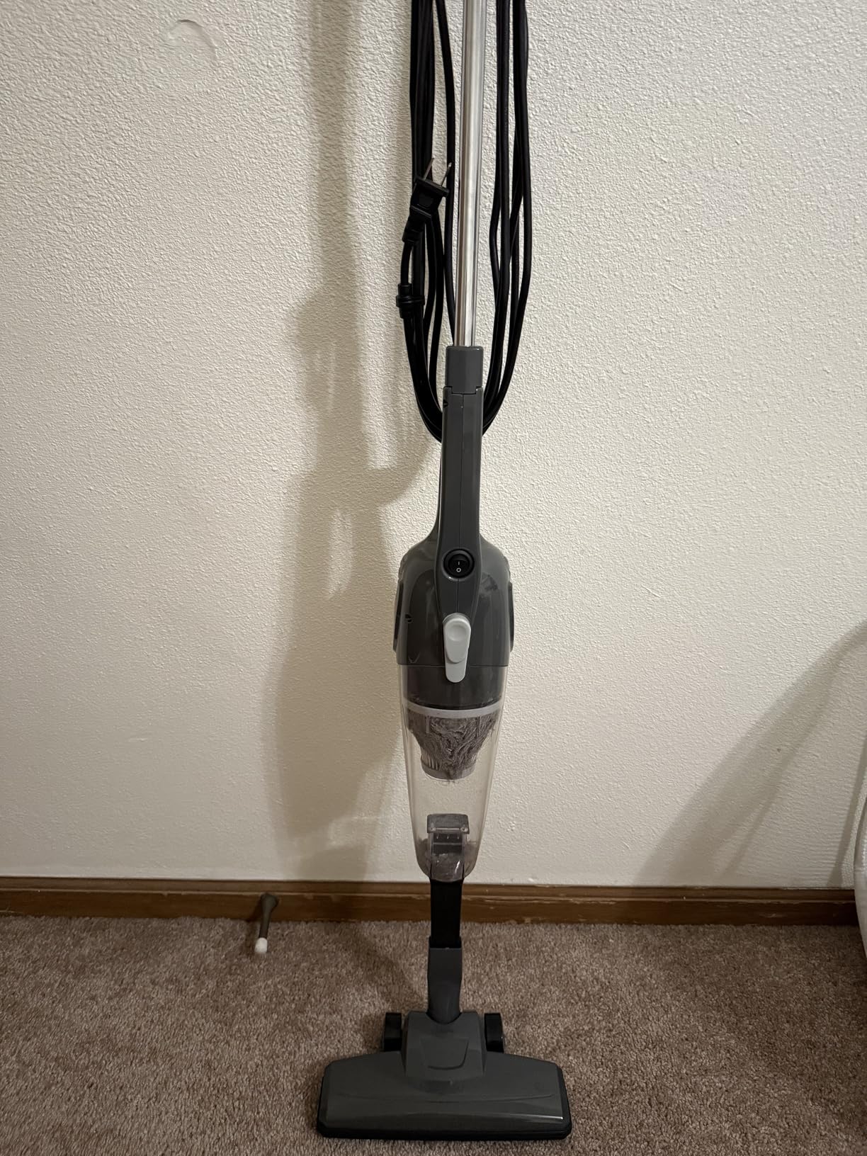 Amazon Basics 2-in-1 Corded Stick Vacuum Cleaner, Converts to Handheld, Lightweight (3.9 LBS), with Washable Filter, Crevice Tools, 0.5L Dust Cup, Self-Standing, 19.7-Ft Cord, 300W, Black customer photo 1