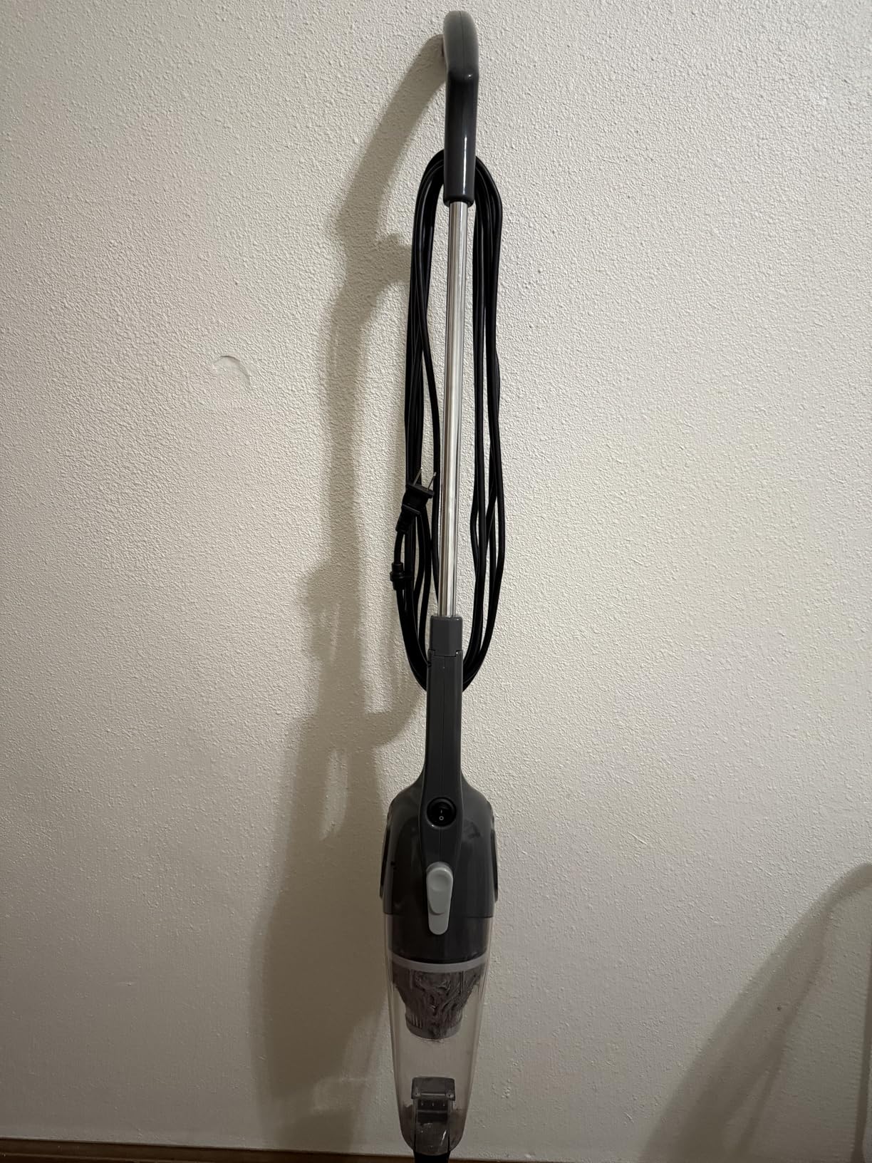 Amazon Basics 2-in-1 Corded Stick Vacuum Cleaner, Converts to Handheld, Lightweight (3.9 LBS), with Washable Filter, Crevice Tools, 0.5L Dust Cup, Self-Standing, 19.7-Ft Cord, 300W, Black customer photo 2