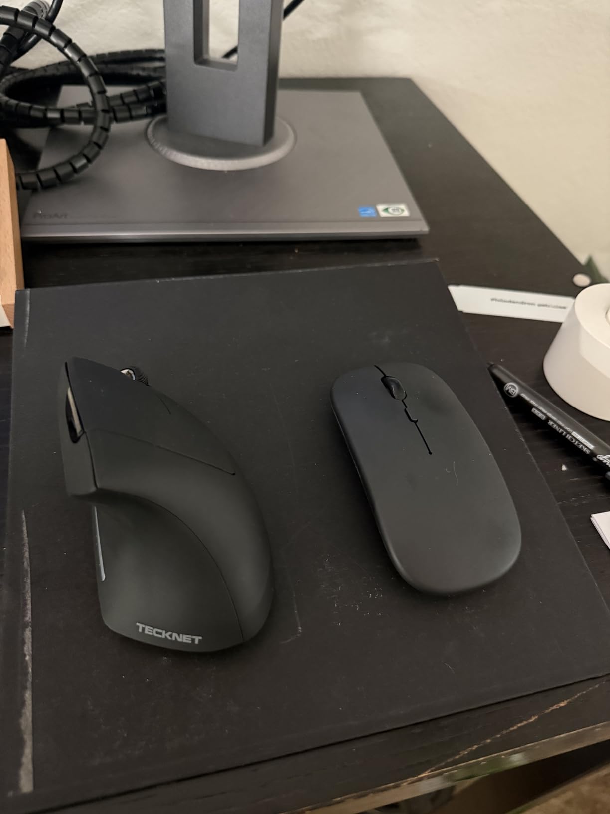 TECKNET Ergonomic Mouse, 4800 DPI Wireless Bluetooth Vertical, 3-Device | Switch Among 3 Devices, 6 DPI Levels, BT 5.0/2.4G USB-A, Quiet Clicks, 6 Buttons, Battery-Powered, Right-Handed, Black customer photo 2