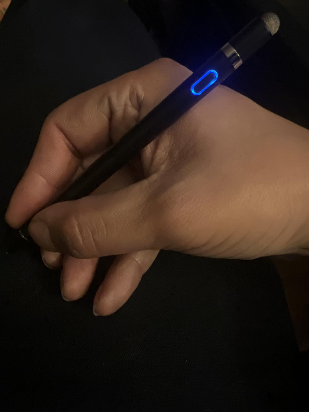 Active Stylus Pen for iPhone/iPad/Android, Kenkor Pencil with Dual Touch Function, Rechargeable Digital Fine Point Pen for Apple iPad Pro/Air/Mini/iPhone/Switch/Phone/Samsung/Tablet Drawing & Writing customer photo 1