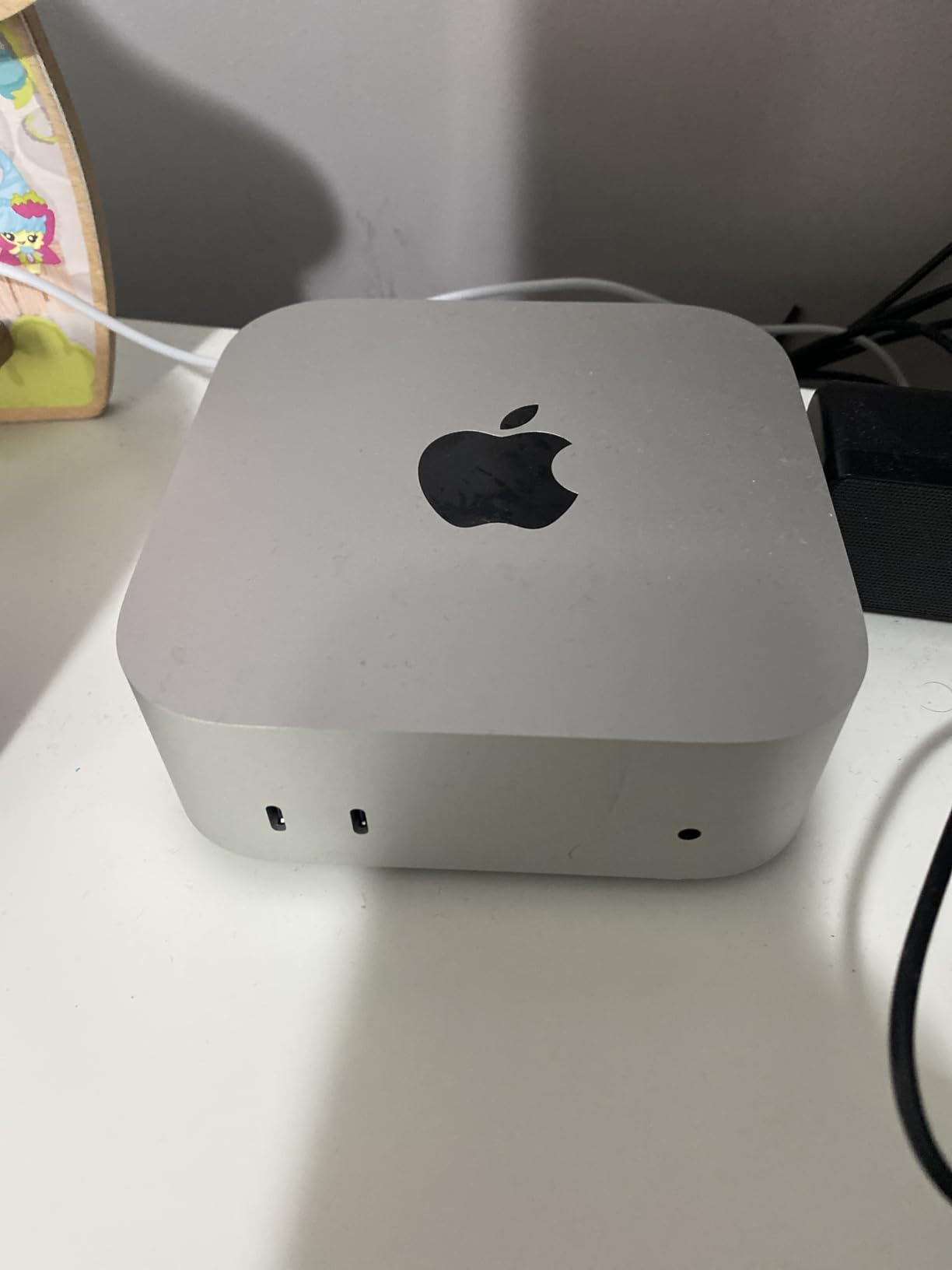 2024 Mac mini Desktop Computer with M4 chip with 10-core CPU and 10-core GPU: Built for Apple Intelligence, 16GB Unified Memory, 512GB SSD Storage, Gigabit Ethernet. Works with iPhone/iPad customer photo 1
