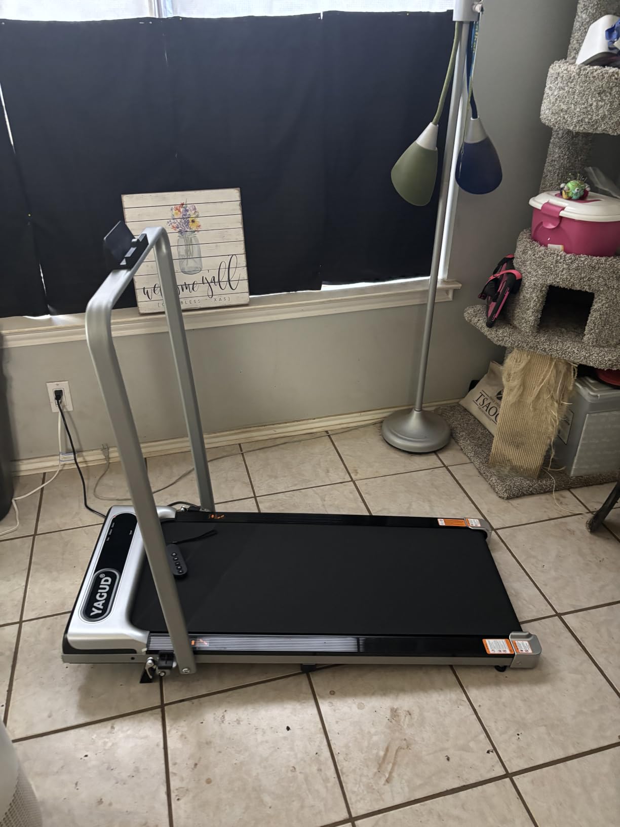Yagud Walking Pad, Walking Pad Treadmill for Home Office, Portable Under Desk Treadmill with Remote Control and LED Display customer photo 1