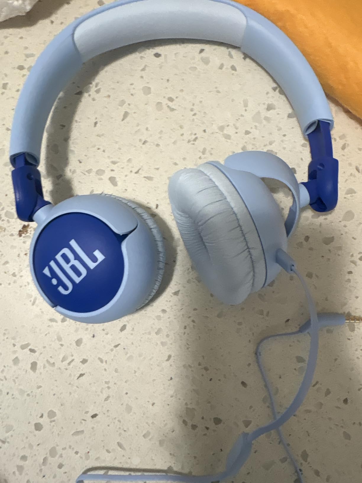 JBL Junior 320 - Wired on-Ear Kids Headphones Safe Sound (<85dB), Built-in mic, Fit for Kids and Customizable with Included Stickers (Purple) customer photo 1