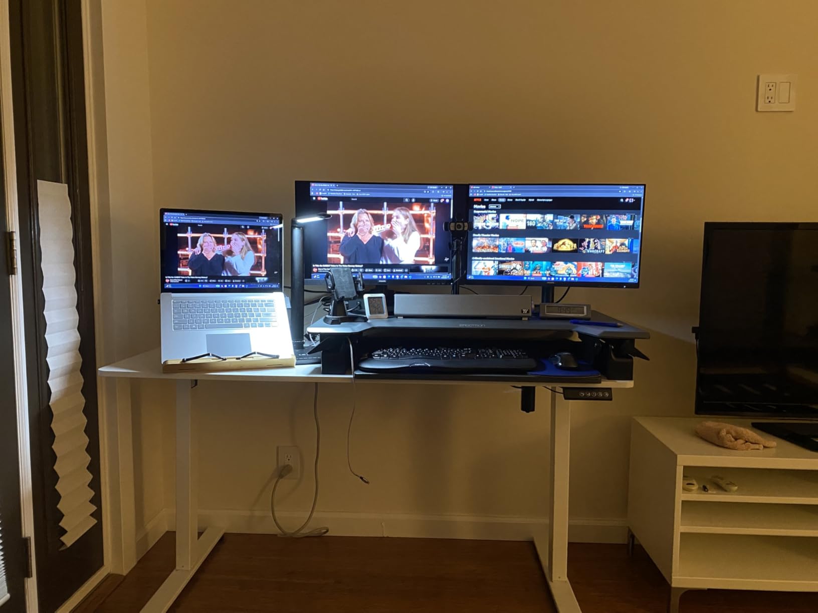 Veken 55 Inch Large Electric Standing Gaming Desk, Heights Adjustable, Sit to Stand Up, Work Home Office Computer Table for Study, Walking Pad, Writing, and Games, Black customer photo 2