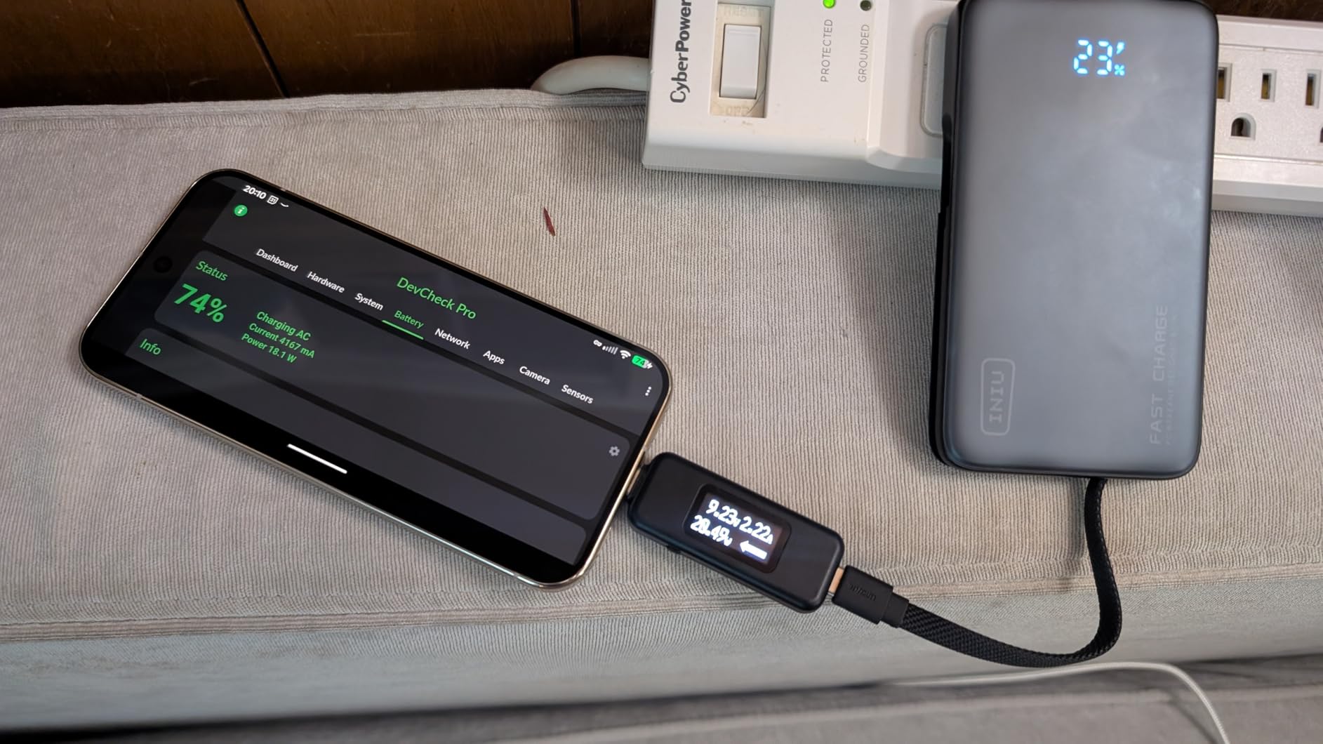 INIU Portable Charger, Ultra Slim 45W Fast Charging Power Bank with Built-in AC Wall Plug, 10000mAh GaN 3-in-1 Battery Pack for Flight-Safe Travel, for iPhone 17 16, Samsung S26, iPad etc, Black customer photo 2