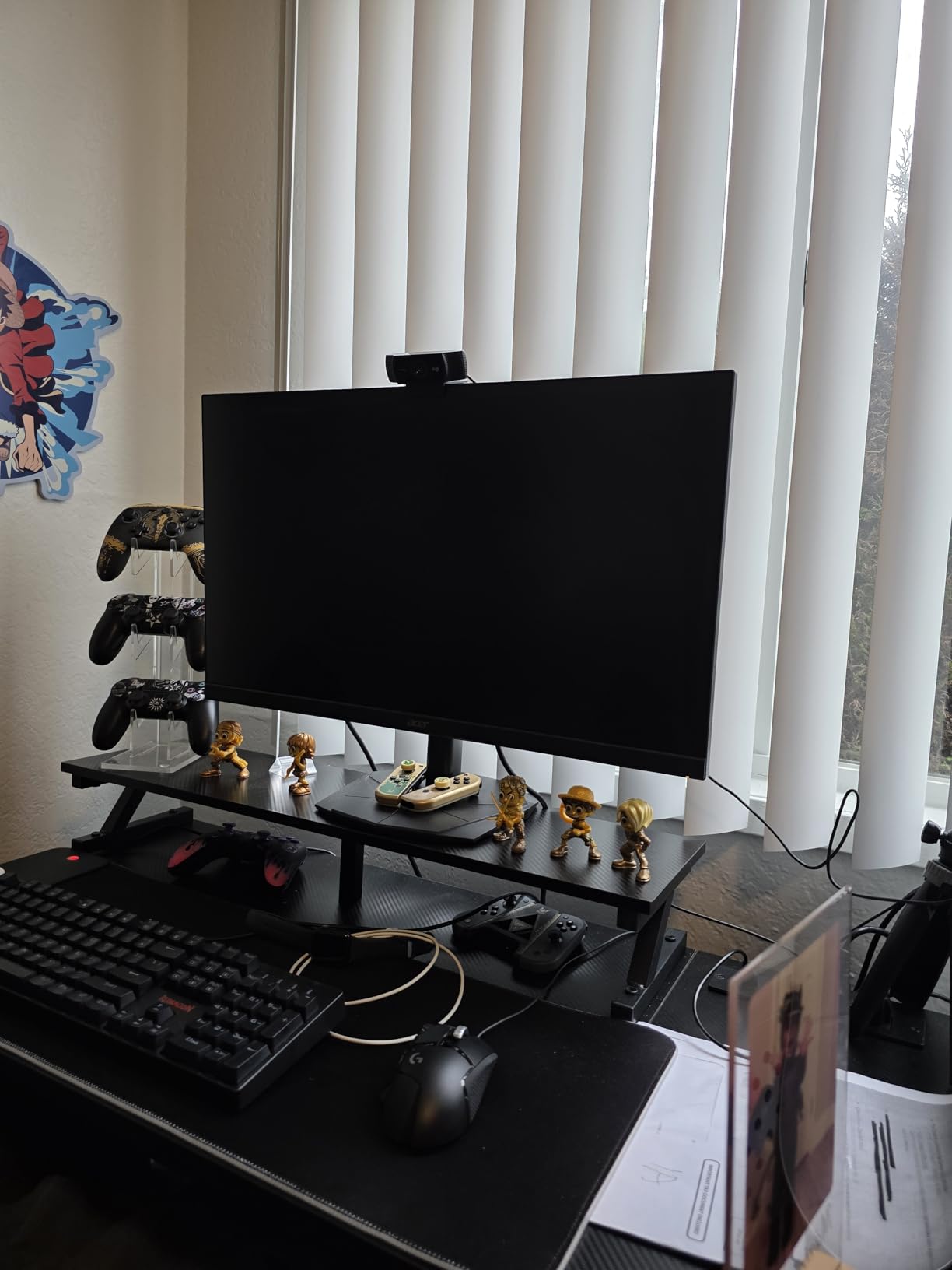 Acer Nitro 27 Inch Full HD 1920 x 1080 ZeroFrame Design Gaming IPS Monitor | AMD FreeSync Premium | 200Hz Refresh | Up to 0.5ms | 1 x Display Port 1.2 and 2 x HDMI 2.0 Ports | KG271 X1biip customer photo 1