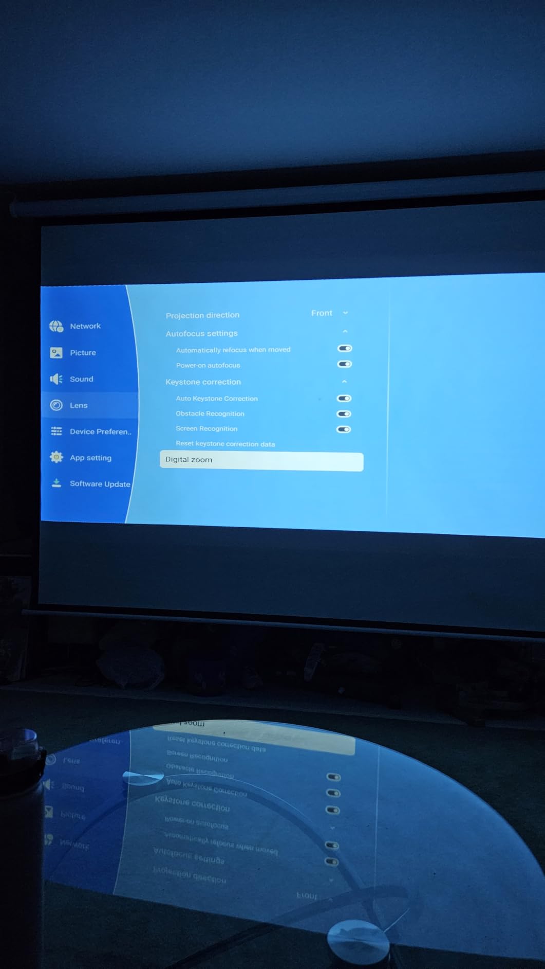 [Officially-Licensed App & Auto Focus] White Smart Mini Projector with WiFi and Bluetooth, XuanPad 4K Support Movie Projector, Portable Native 1080P Outdoor Projector with 360° Stand customer photo 1