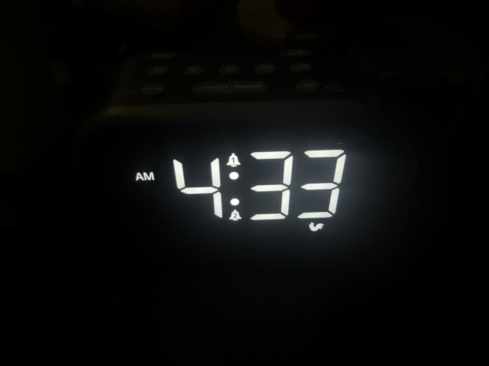 Acedeck Super Loud Alarm Clock: 115dB Dual Alarms and 6 Alarm Sounds for Heavy Sleepers - Adult Shift Workers in Bedroom or Daily Wake-Up Use - Gray customer photo 1