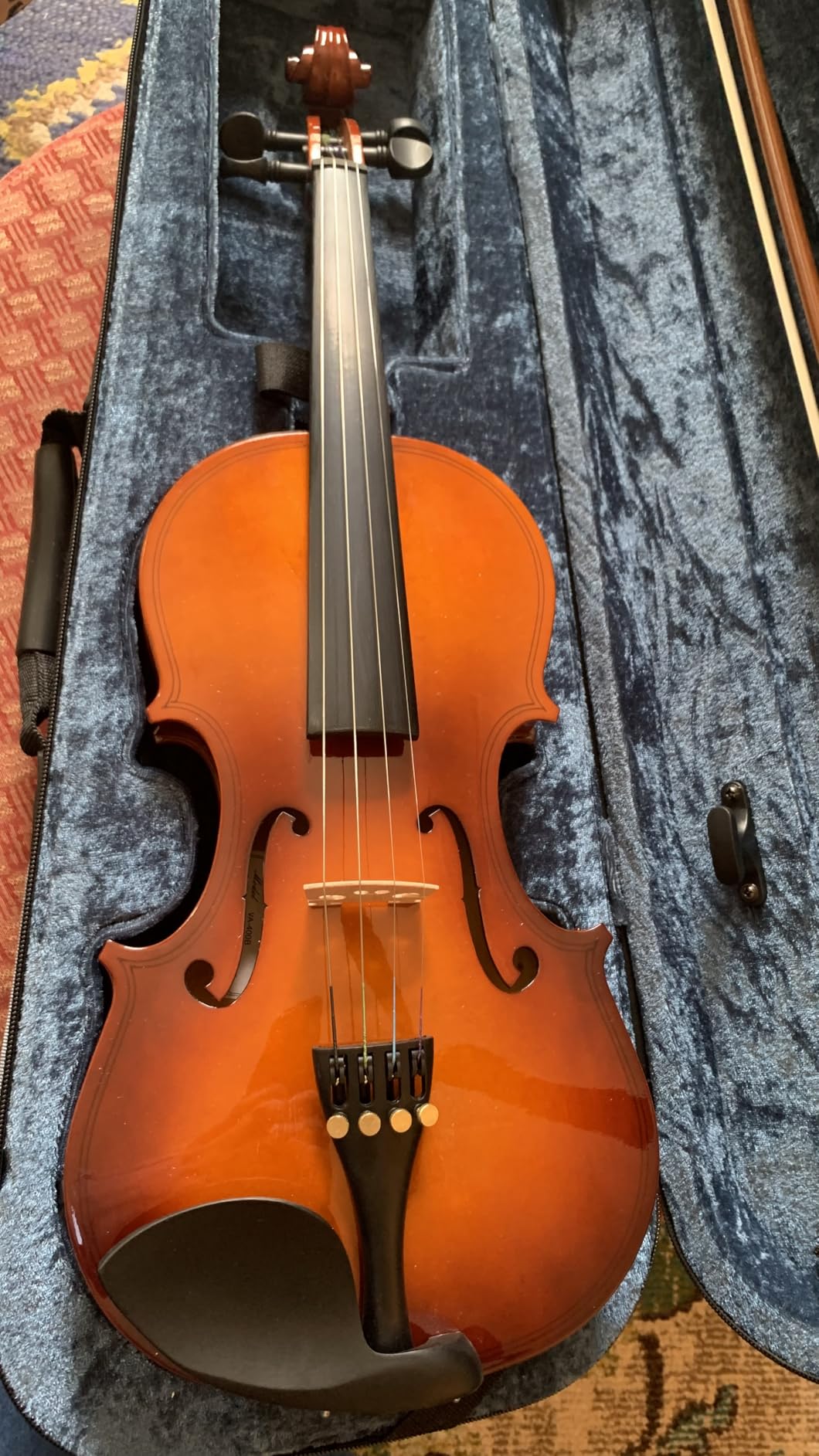Vangoa Violin 4/4 Full Size Set, Handcrafted Entry Level Acoustic Violin Set with Lightweight Hard Case, Suitable for Beginners, Teens, 12+, Adults, Right Handed Players customer photo 1