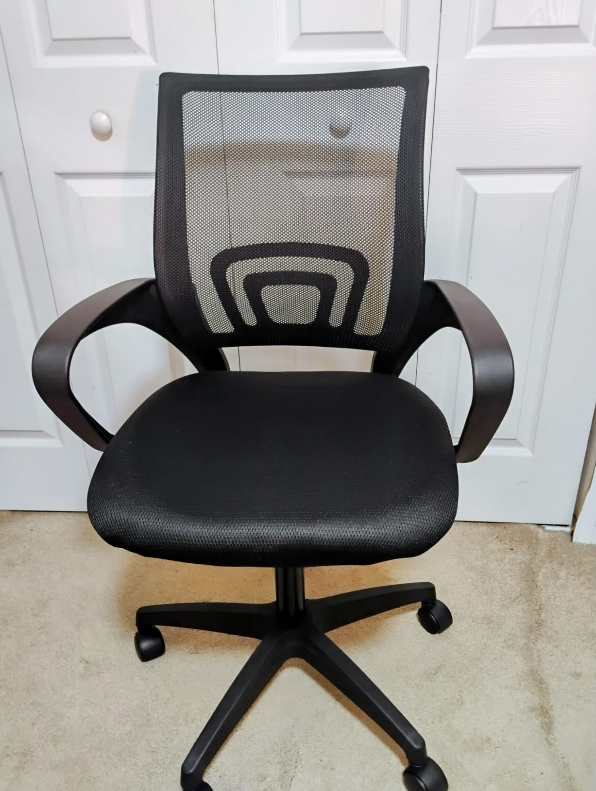BestOffice Ergonomic Office Chair, Mid-Back Swivel Desk Chair, Breathable Backrest & Lumbar Support, Adjustable Height, Sponge Seat, Rolling Wheels, Dark Black customer photo 1