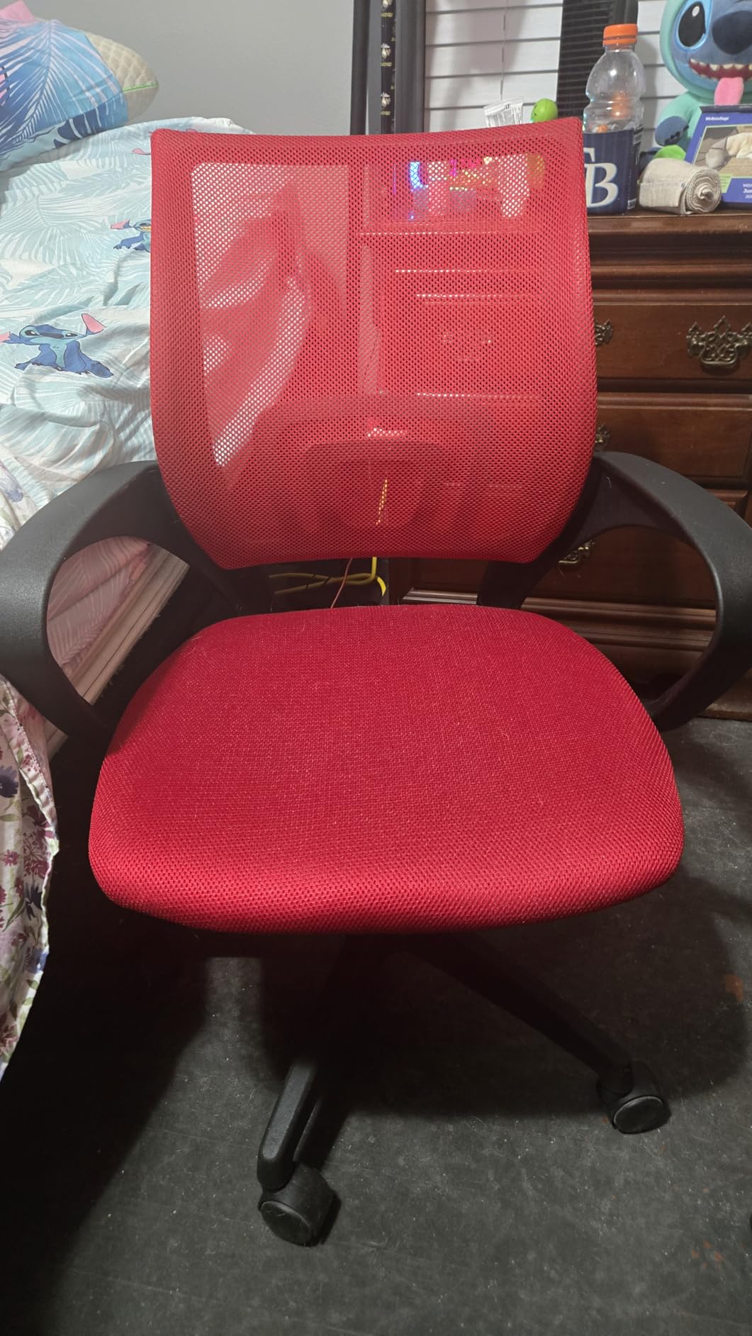 BestOffice Ergonomic Office Chair, Mid-Back Swivel Desk Chair, Breathable Backrest & Lumbar Support, Adjustable Height, Sponge Seat, Rolling Wheels, Dark Black customer photo 2