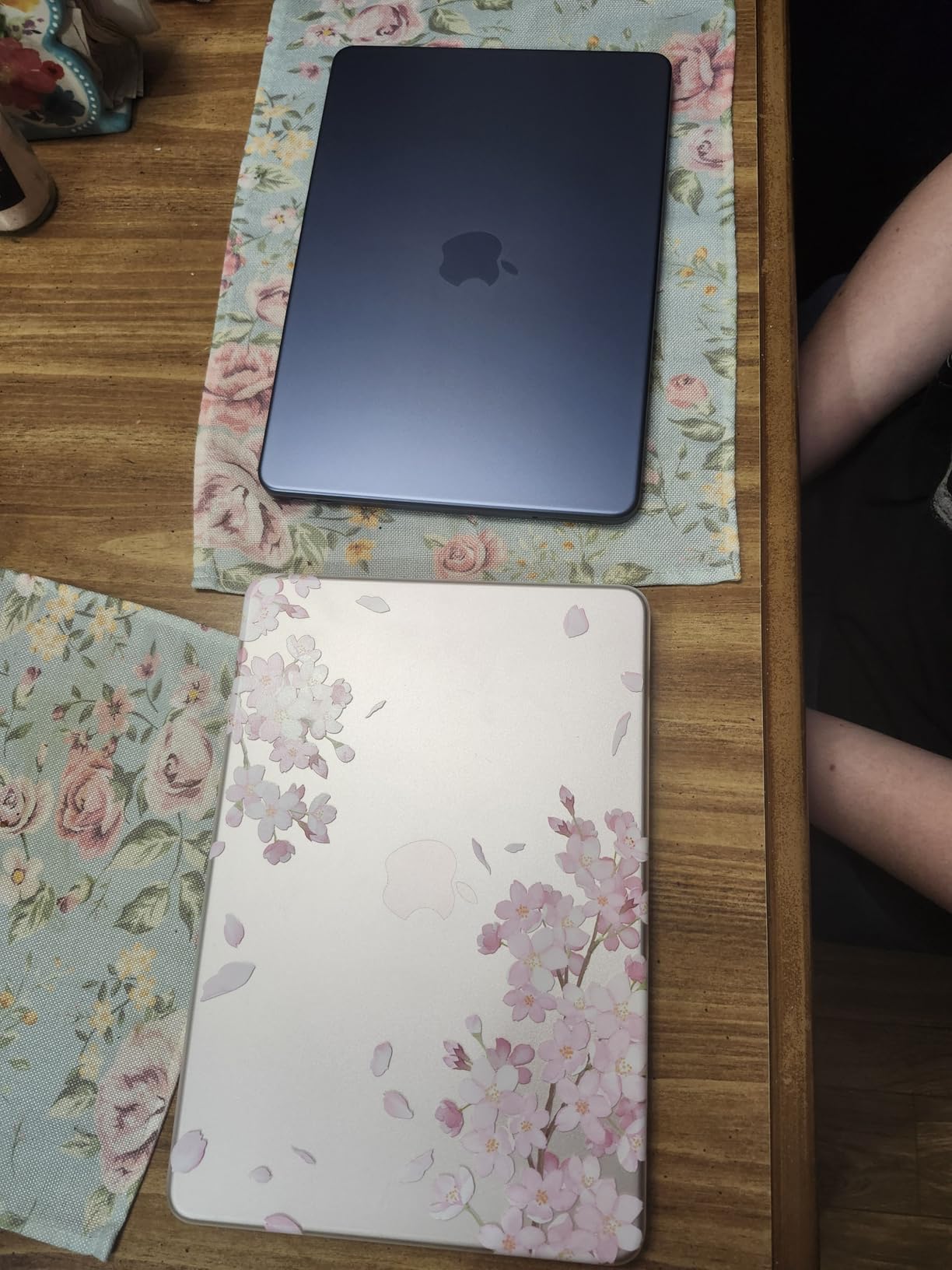 Apple 2026 MacBook Neo 13-inch Laptop with A18 Pro chip, Liquid Retina Display, 8GB Unified Memory, 256GB SSD Storage, 1080p FaceTime HD Camera; Blush customer photo 2