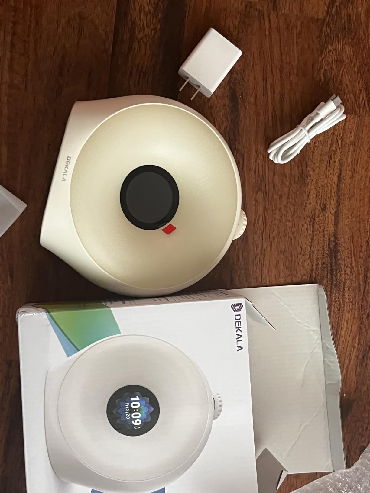 Dekala Sunrise Alarm Clock for Heavy Sleepers with Pulse Wake, Sunset Sound Machine with Breathing Ambient Light, Loud Alarm for Bedrooms, Wake Up Light, Digital Color Display & 7 Themes, No App customer photo 2
