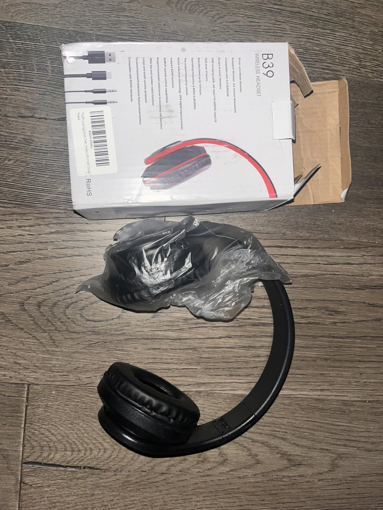 TAGRY Hybrid Active Noise Cancelling Bluetooth Headphones 100H Playtime Wireless Over Ear Headphone with Fast Charging Hi-Res Audio Headsets Comfort Earcups for Commute Travel Office Phone PC Black customer photo 2