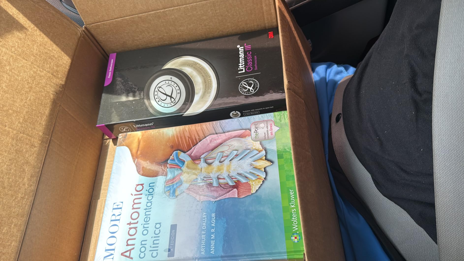 3M Littmann Classic III Monitoring Stethoscope, 5620, More Than 2X as Loud, Weighs Less, Stainless Steel Chestpiece, 27