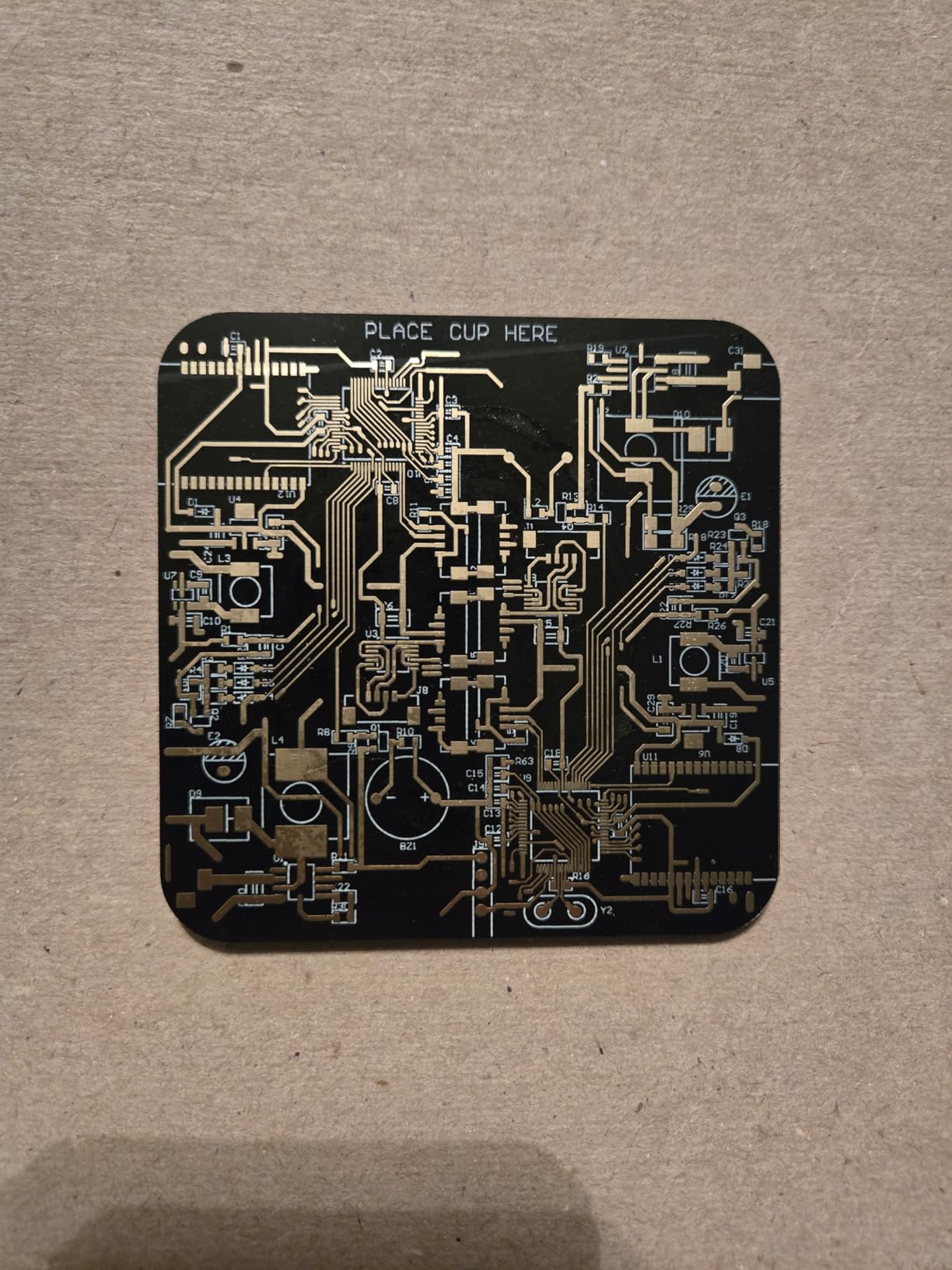 Nuenen 4 Pcs Circuit Board Coasters for Drinks PCB Coasters Immersion Gold Circuit Board PCB Design Engineer It Gift for Party Bar Office Geek Nerd Engineer Dad Gift Men(Classic Style,Black) customer photo 1