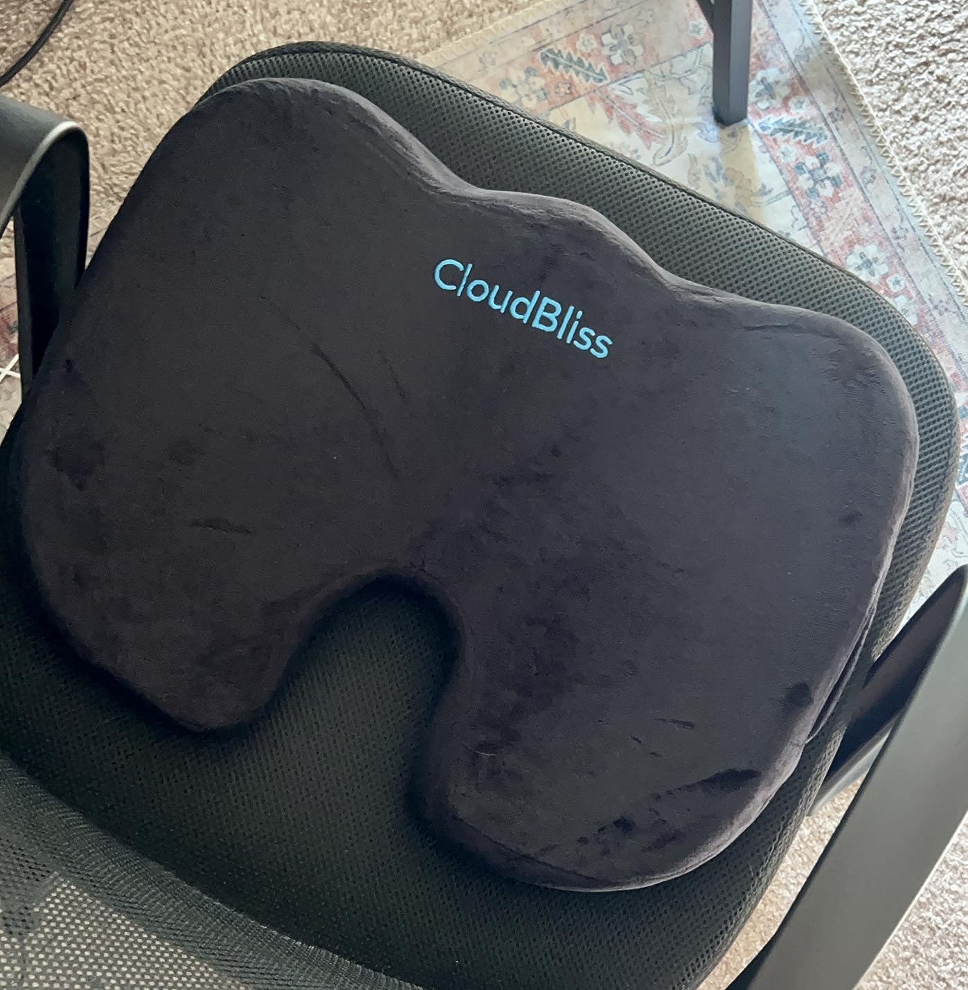 CloudBliss Gel Memory Foam Seat Cushion for Long Sitting, Large, Black | Gel Chair Pad for Tailbone, Coccyx, Sciatica, Soft Suede Cover, Non-Slip, Washable Mesh, for office, home, car customer photo 2