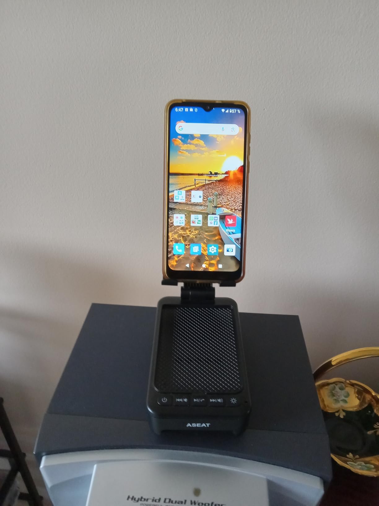 Cell Phone Stand with Bluetooth Speaker & LED Color Changing Light, Unique Gifts, Cool Tech Gadget customer photo 2