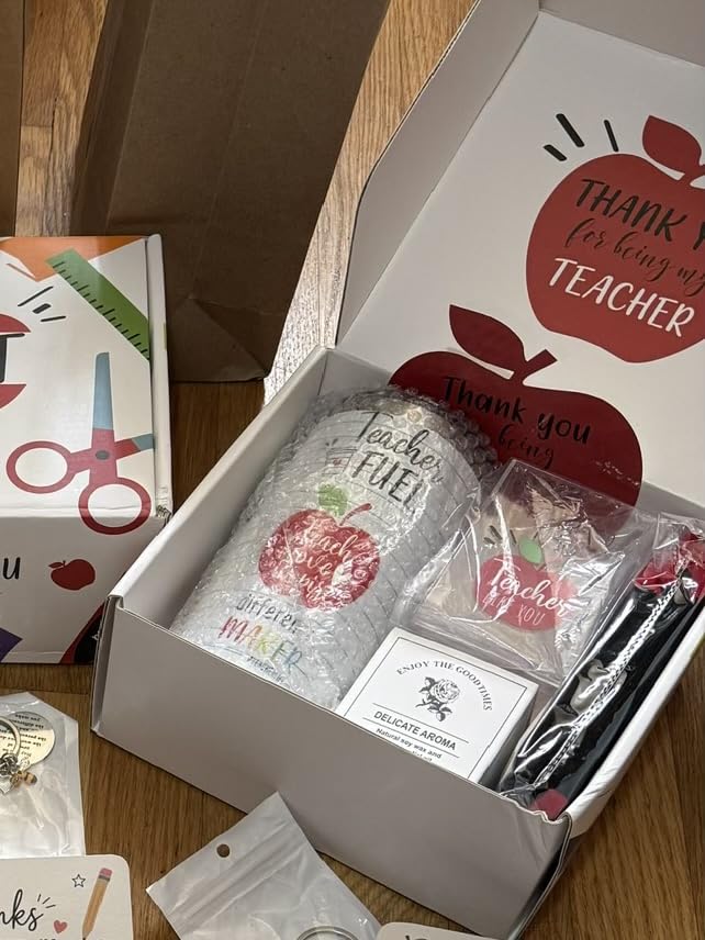 UAREHIBY Teacher Gifts, 6 PCS Teacher Appreciation Gifts, Back to School Gift for Teachers, End of The Year, Graduation, Valentine's Day Gift for Teachers with Socks, Pen Holder, Scented Candle customer photo 1
