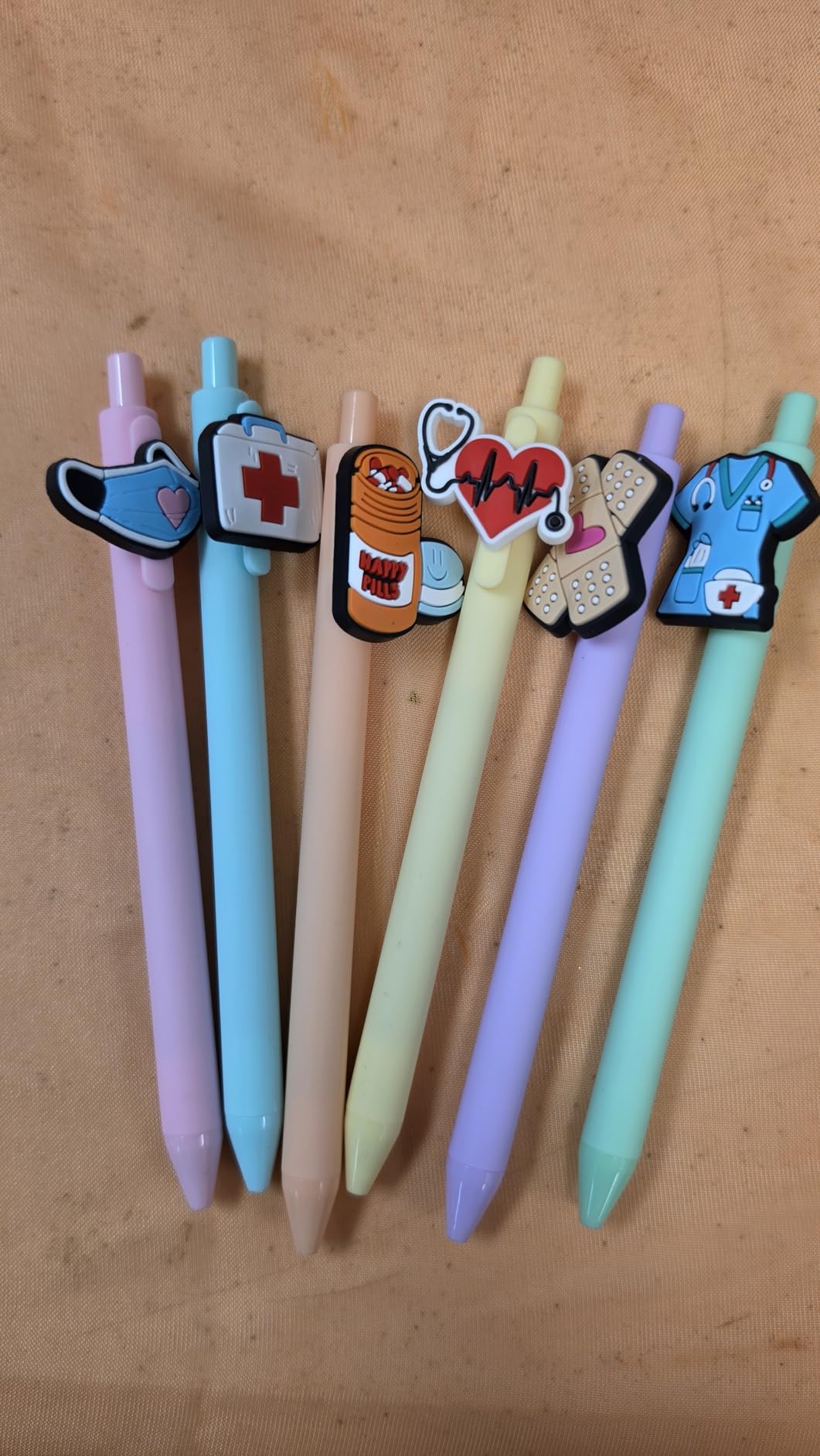 LSLSHY Cute Nurse Pens Funny Nurse Accessories for Work Aesthetic Gel Pen Black Ink Set for Cna Rn Medical Assistant Nursing Student Essentials Nurse Week Gifts Appreciation Gift customer photo 2